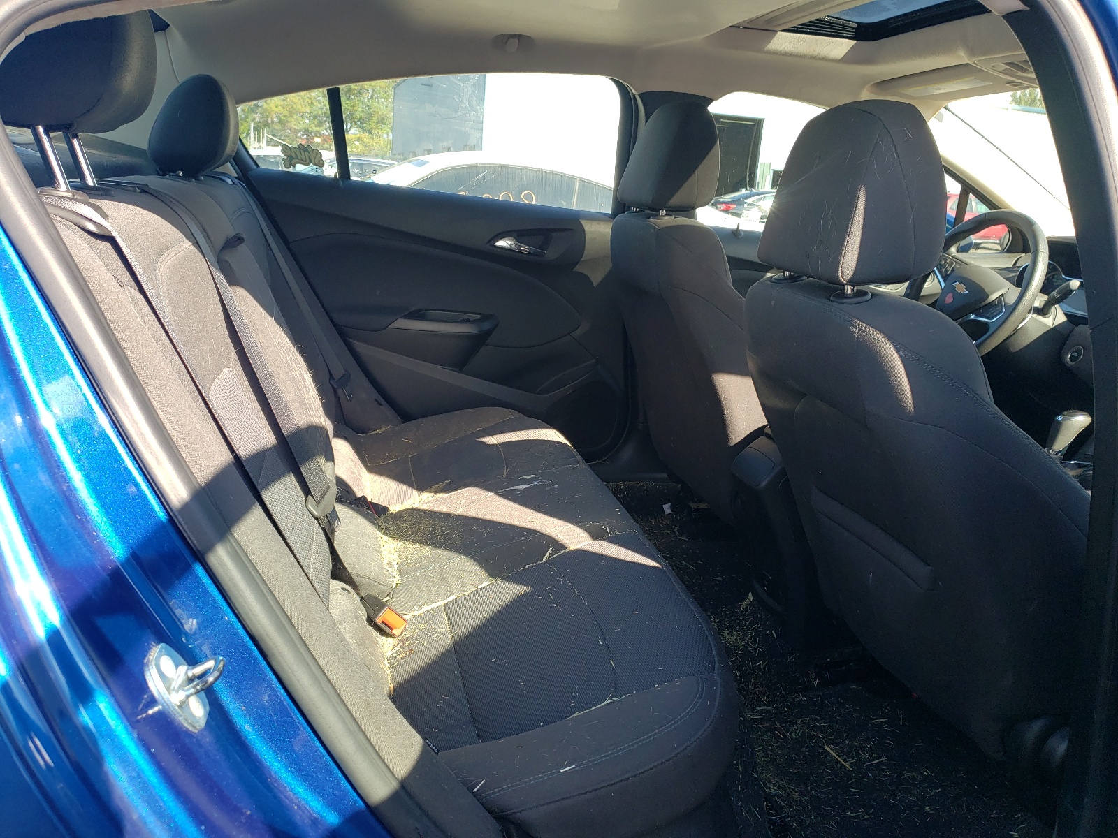 Photo 6 from auction – 2018 CHEVROLET CRUZE LT with VIN 1G1BE5SM2J7210902