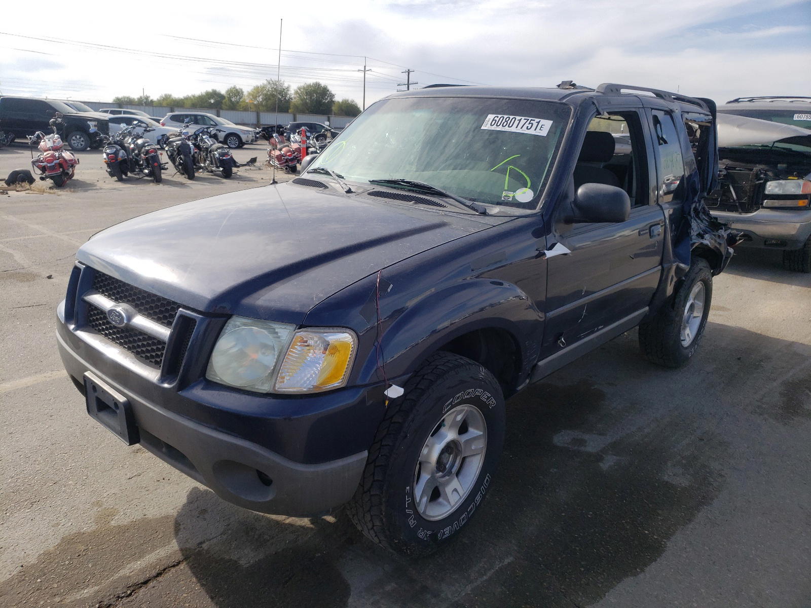 Photo 2 from auction – 2003 FORD EXPLORER S with VIN 1FMYU60E73UA56810