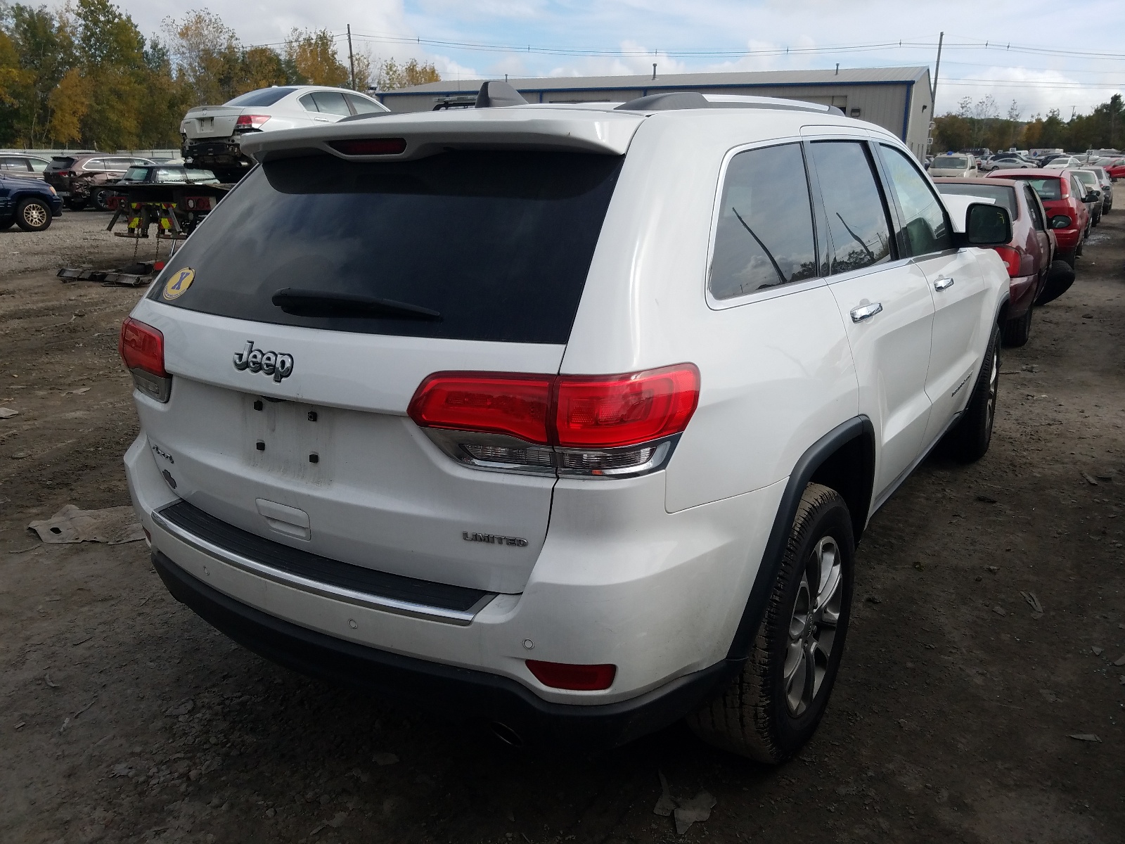 Photo 4 from auction – 2016 JEEP GRAND CHER with VIN 1C4RJFBG4GC499332