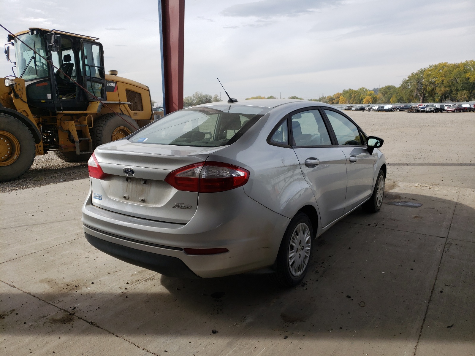 Photo 4 from auction – 2017 FORD FIESTA S with VIN 3FADP4AJ4HM168556