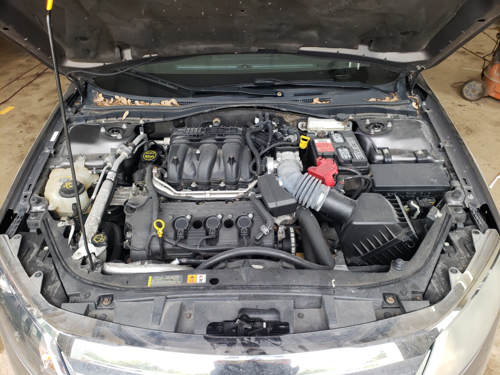 Photo 7 from auction – 2011 FORD FUSION SEL with VIN 3FAHP0JG3BR257110