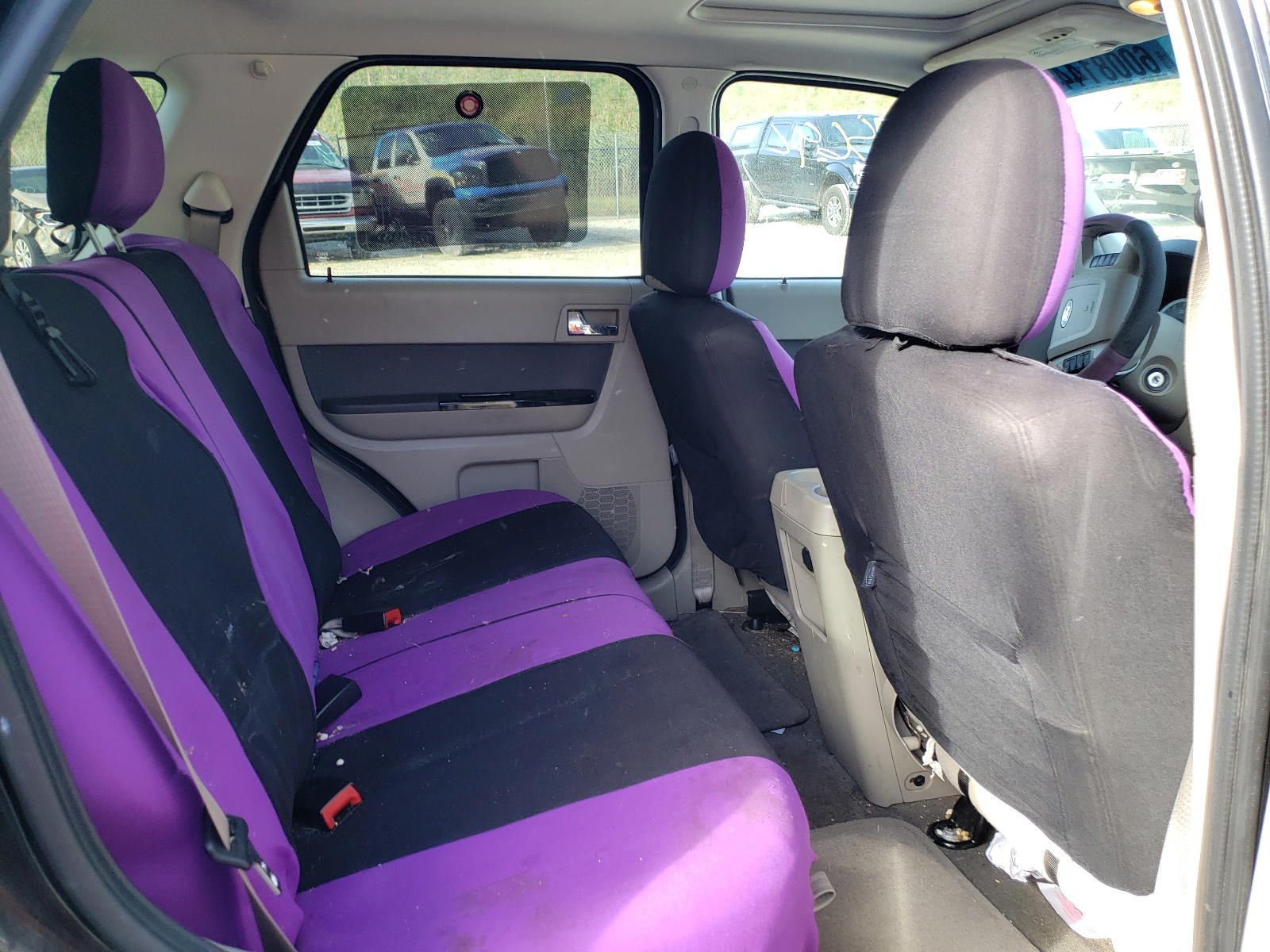 Photo 6 from auction – 2011 FORD ESCAPE HYB with VIN 1FMCU4K31BKC02512