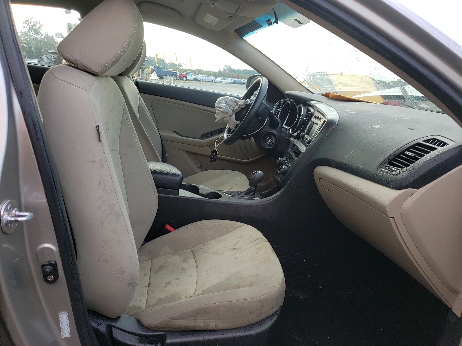Снимка 5 от търг – 2013 KIA OPTIMA LX с VIN KNAGM4A76D5401726