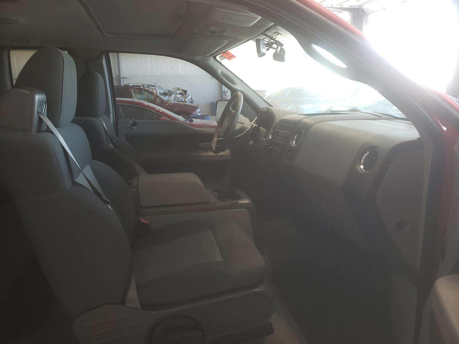 Photo 5 from auction – 2007 FORD F150 with VIN 1FTPX14VX7FA45041