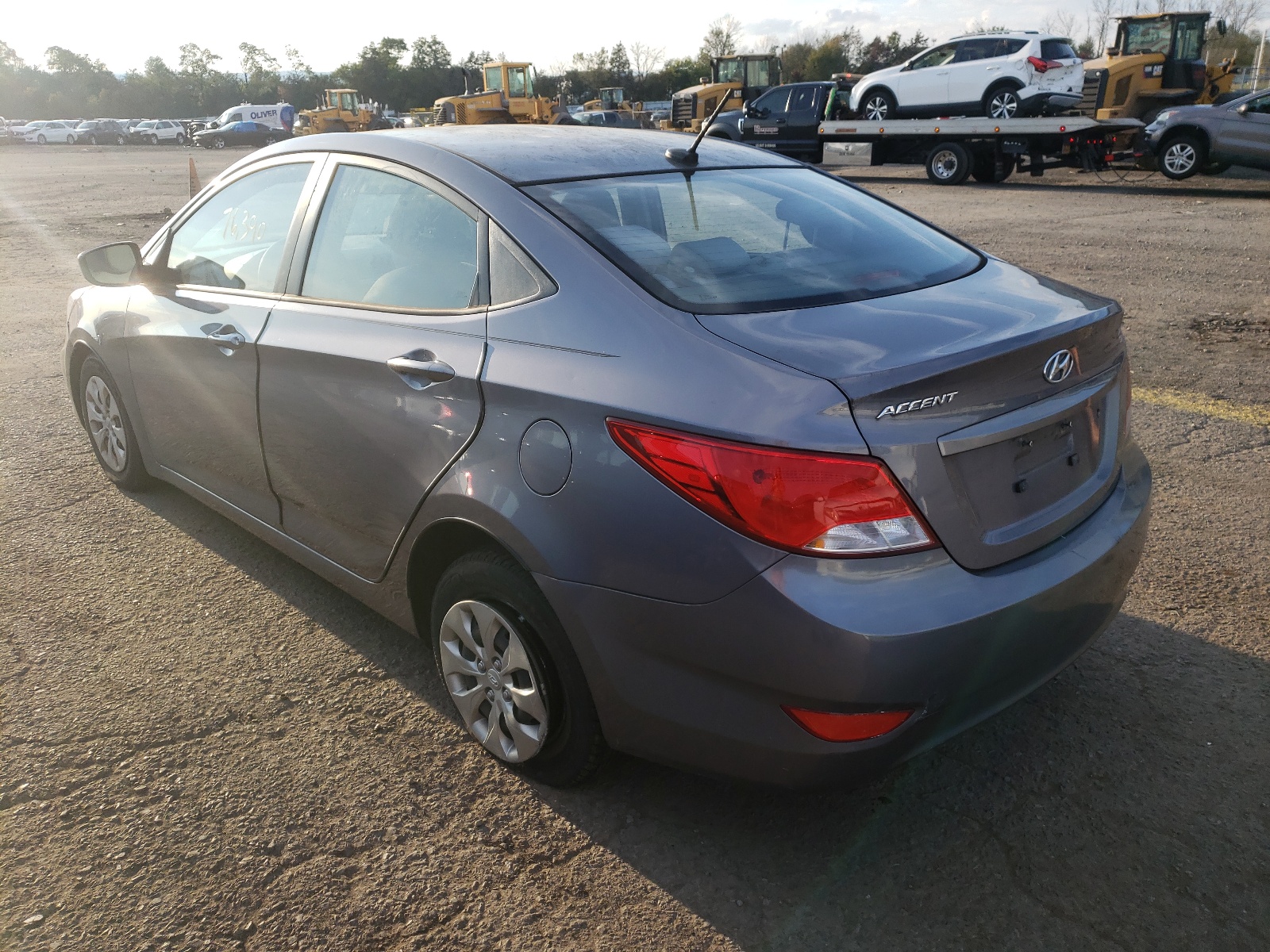 Photo 3 from auction – 2016 HYUNDAI ACCENT SE with VIN KMHCT4AE2GU035725