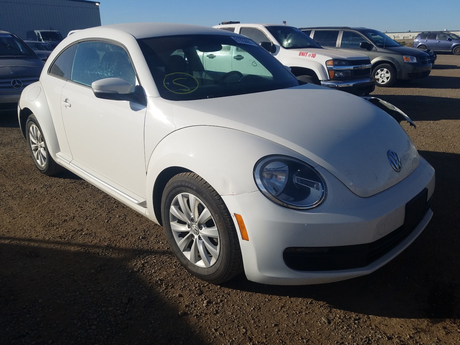 Photo 1 from auction – 2012 VOLKSWAGEN BEETLE with VIN 3VWHX7AT6CM619734
