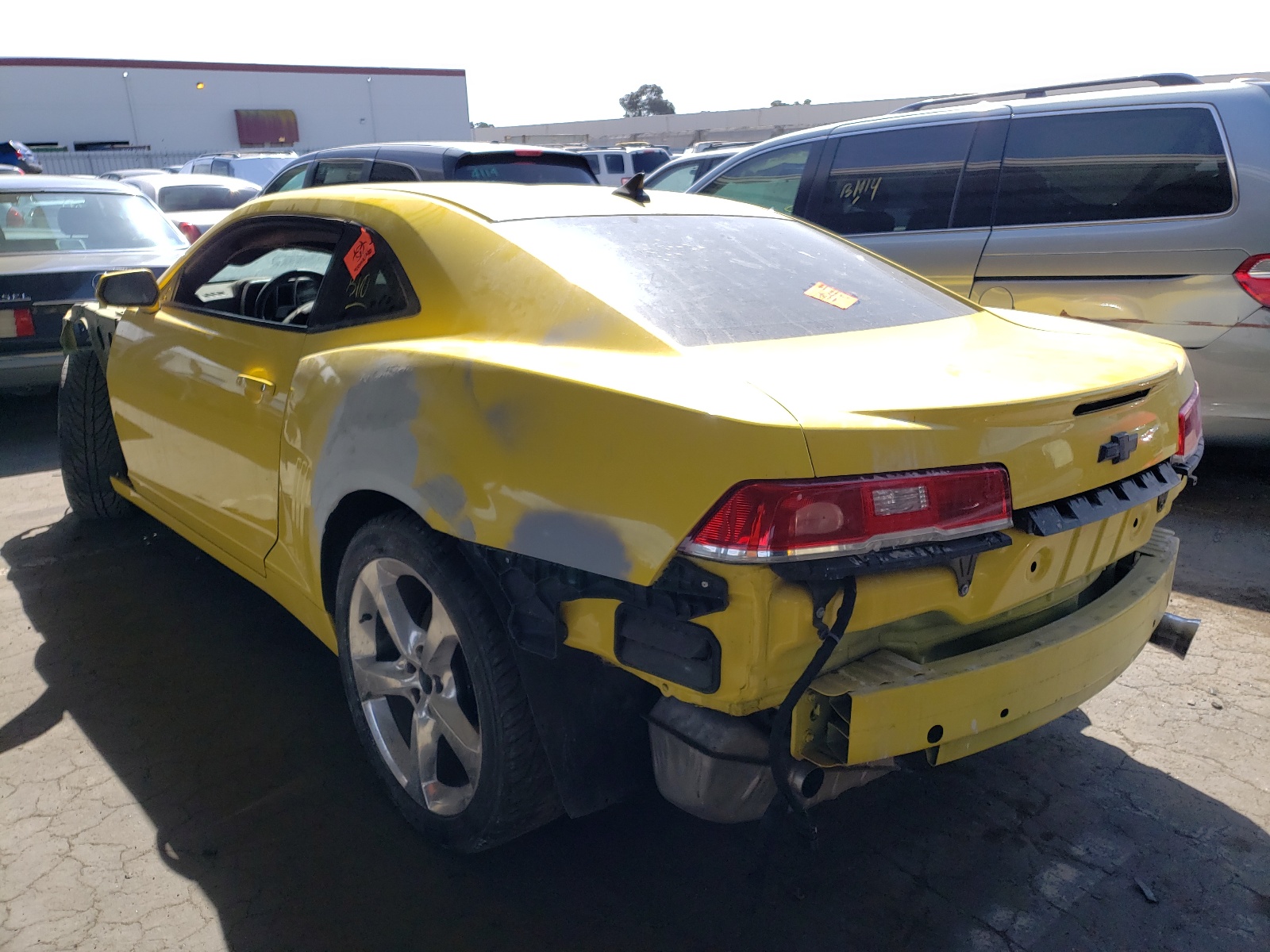 Photo 3 from auction – 2015 CHEVROLET CAMARO LS with VIN 2G1FB1E32F9190422