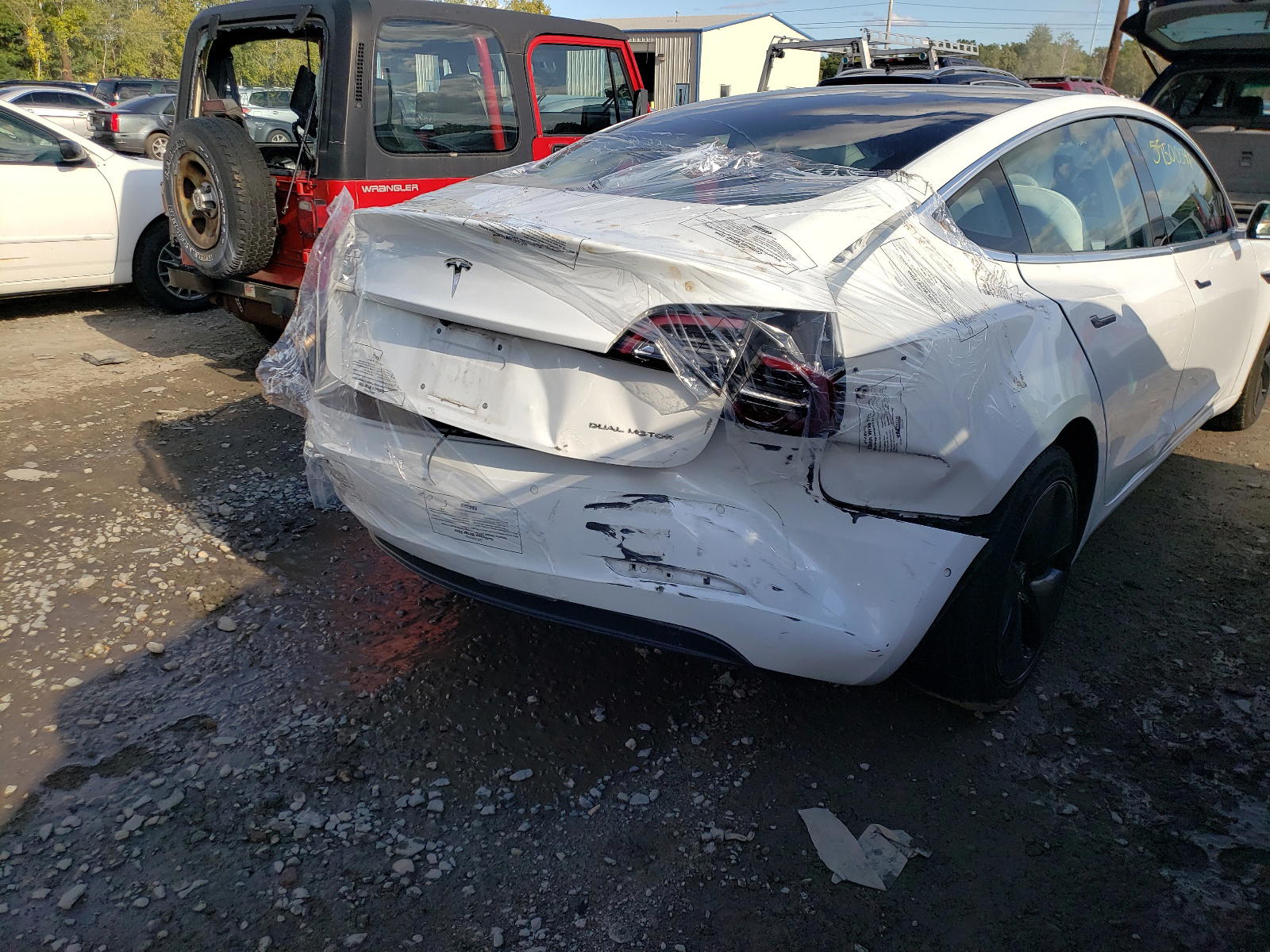 Photo 9 from auction – 2018 TESLA MODEL 3 with VIN 5YJ3E1EB1JF098151