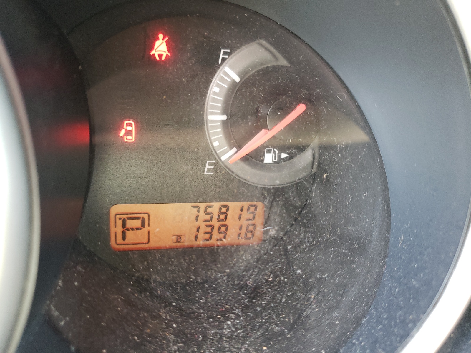 Photo 8 from auction – 2010 NISSAN VERSA S with VIN 3N1BC1CP0AL464721