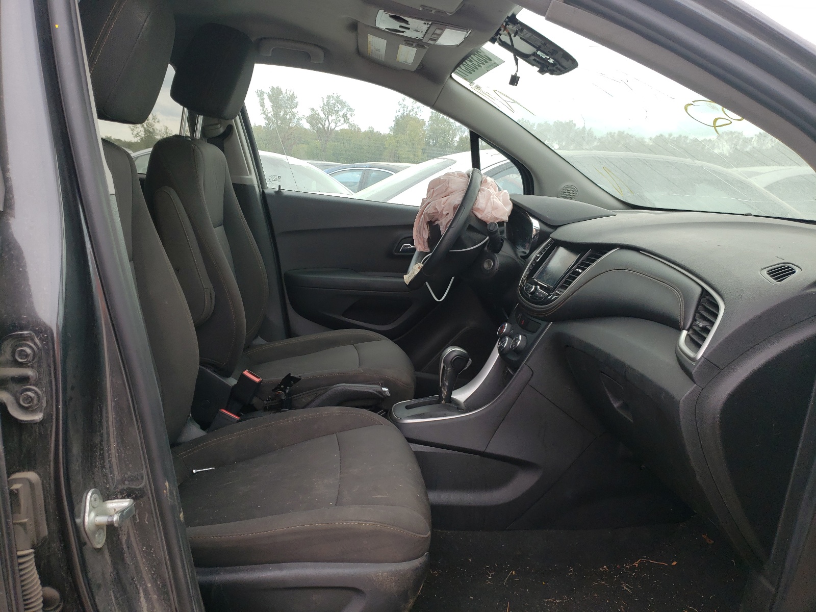 Zdjęcie 5 z aukcji – 2017 CHEVROLET TRAX 1LT z VIN 3GNCJLSB8HL284462