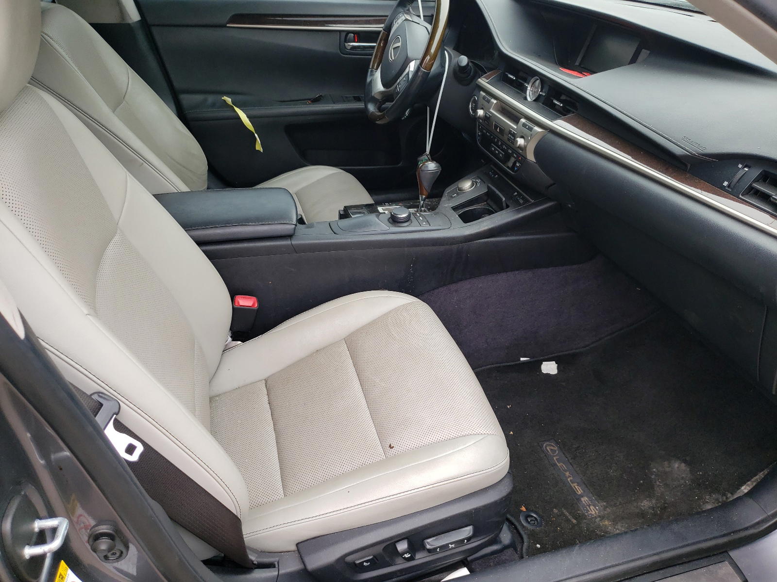 Photo 5 from auction – 2014 LEXUS ES 350 with VIN JTHBK1GG1E2127491