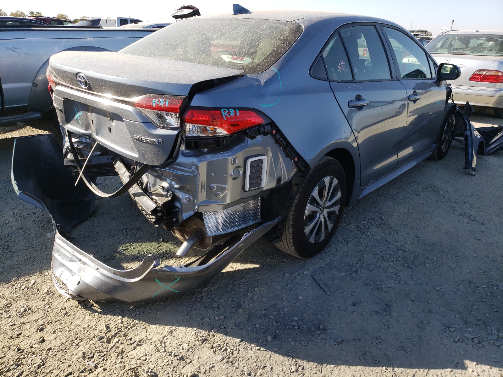 Photo 4 from auction – 2021 TOYOTA COROLLA LE with VIN JTDEAMDE8MJ030203