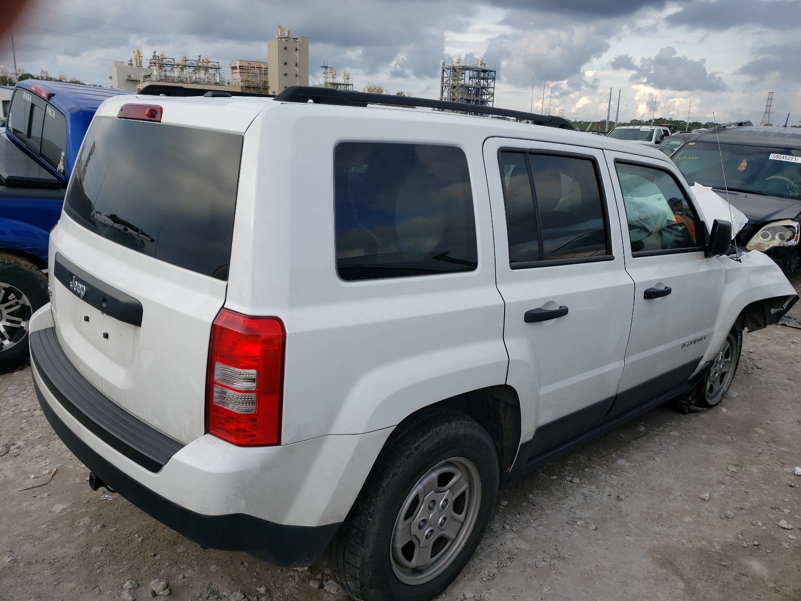 Photo 4 from auction – 2015 JEEP PATRIOT SP with VIN 1C4NJRBB9FD202312