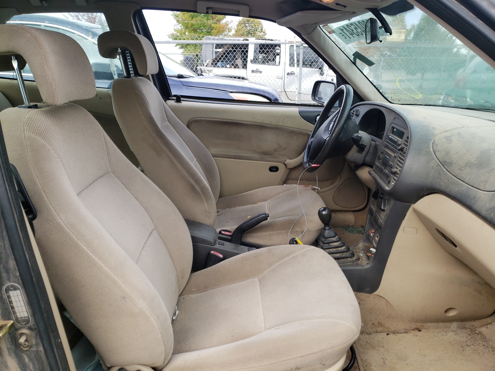 Photo 5 from auction – 1999 SAAB 9-3 S with VIN YS3DD35N1X2028621
