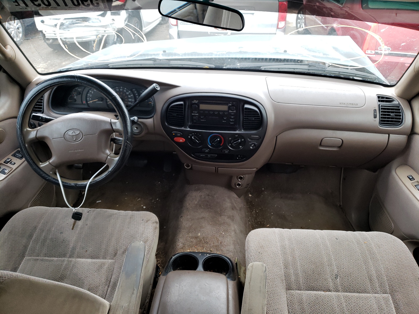 Photo 9 from auction – 2000 TOYOTA TUNDRA ACC with VIN 5TBBT4419YS011381