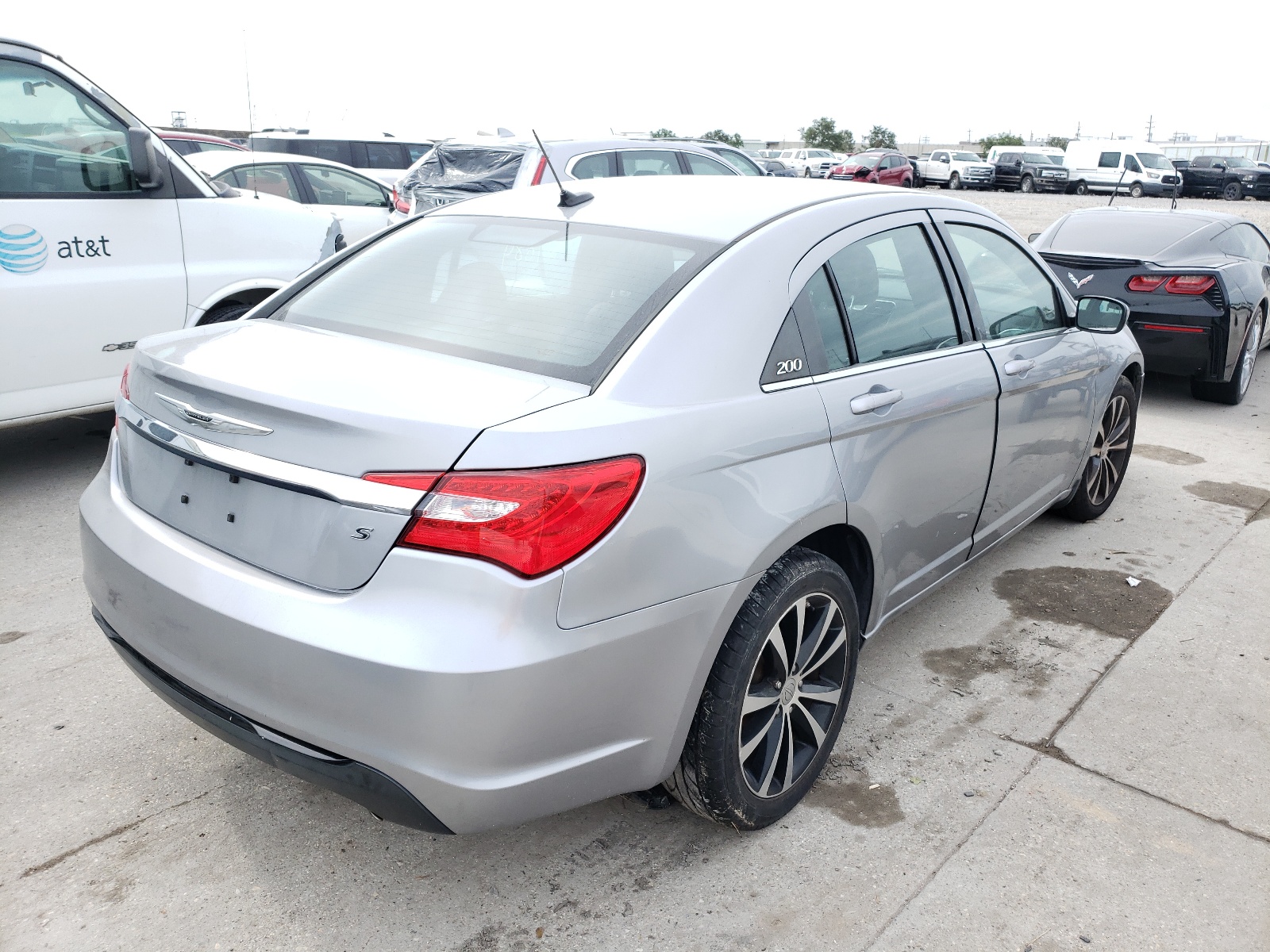 Zdjęcie 4 z aukcji – 2013 CHRYSLER 200 TOURIN z VIN 1C3CCBBG1DN744701