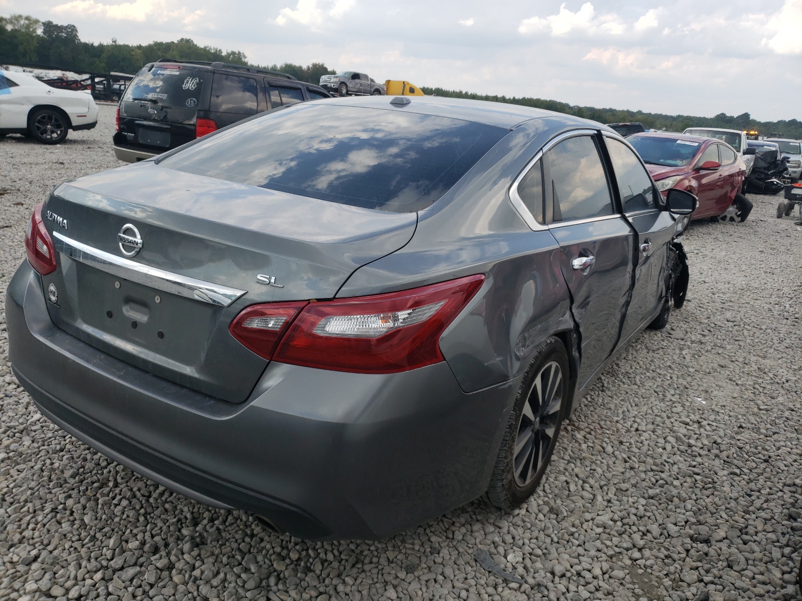 Photo 4 from auction – 2018 NISSAN ALTIMA 2.5 with VIN 1N4AL3AP7JC186361