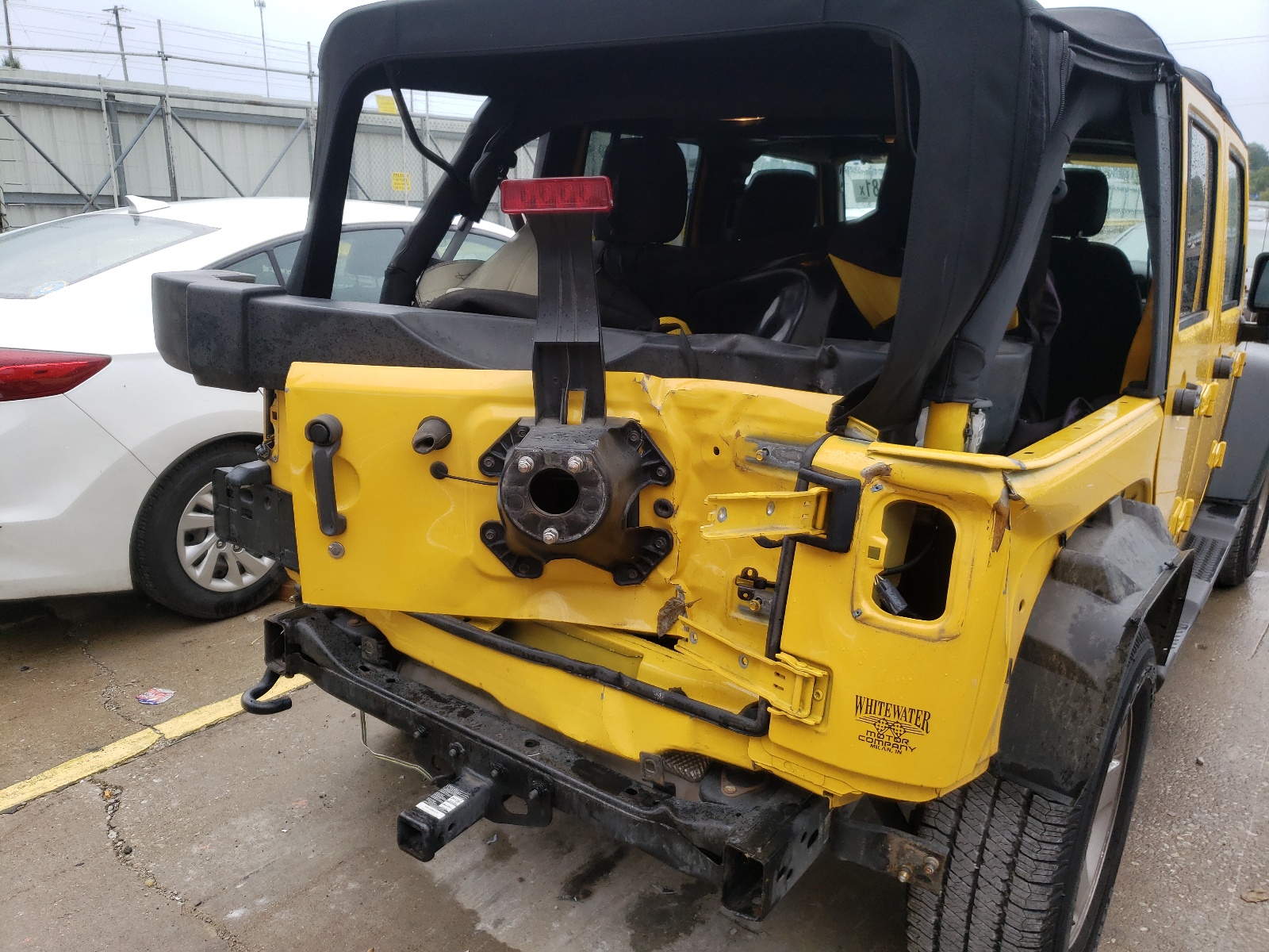Photo 9 from auction – 2015 JEEP WRANGLER U with VIN 1C4HJWDG2FL605008