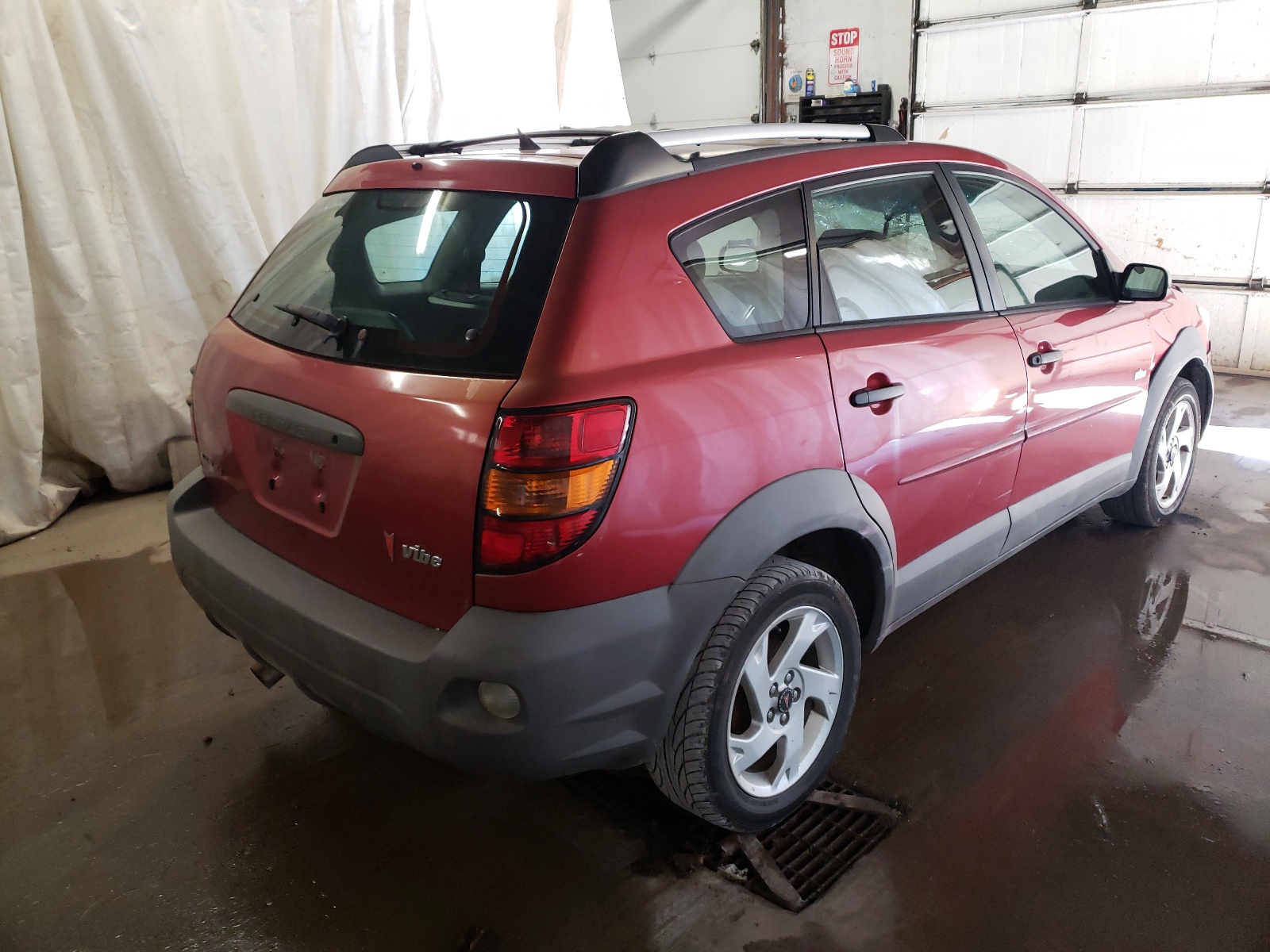 Photo 4 from auction – 2003 PONTIAC VIBE with VIN 5Y2SM62863Z404908