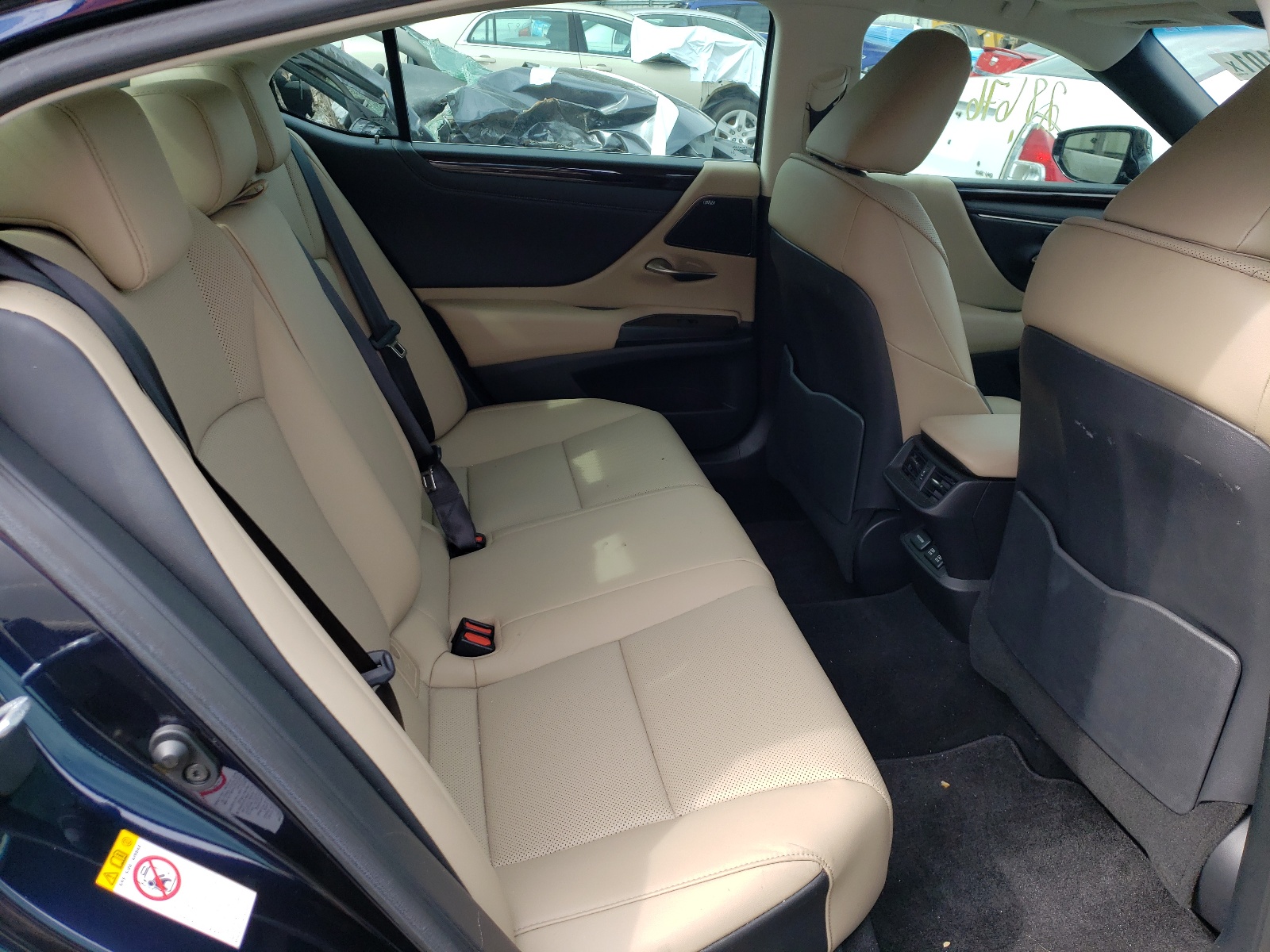 Photo 6 from auction – 2019 LEXUS ES 350 with VIN 58ABZ1B13KU010919