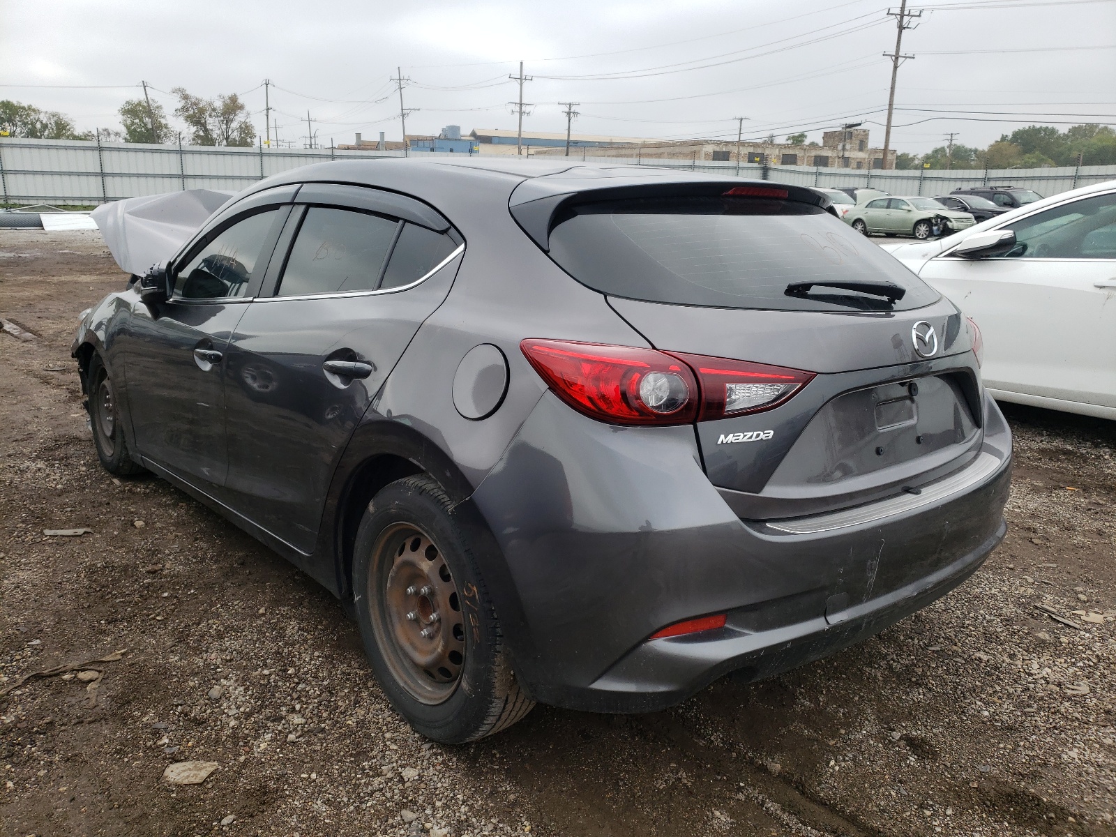 Photo 3 from auction – 2018 MAZDA 3 TOURING with VIN 3MZBN1L33JM225997