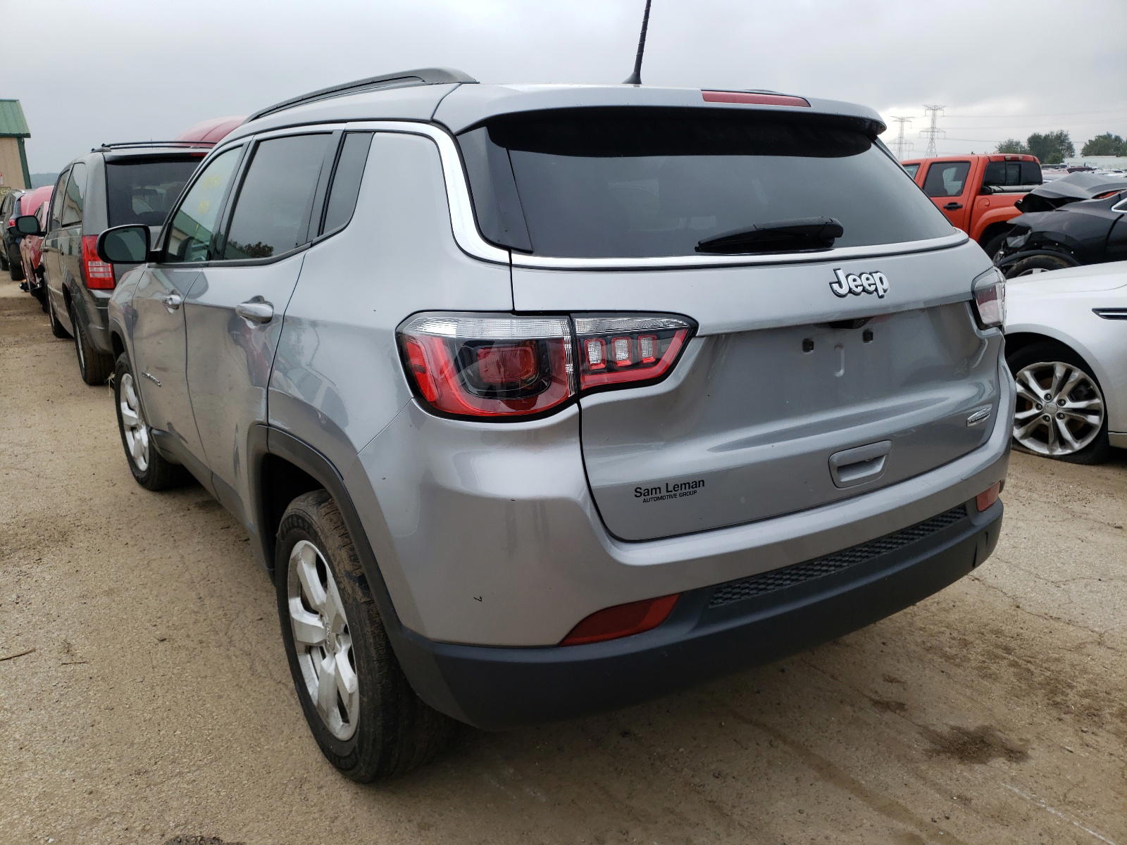 Photo 3 from auction – 2018 JEEP COMPASS LA with VIN 3C4NJCBB7JT272388