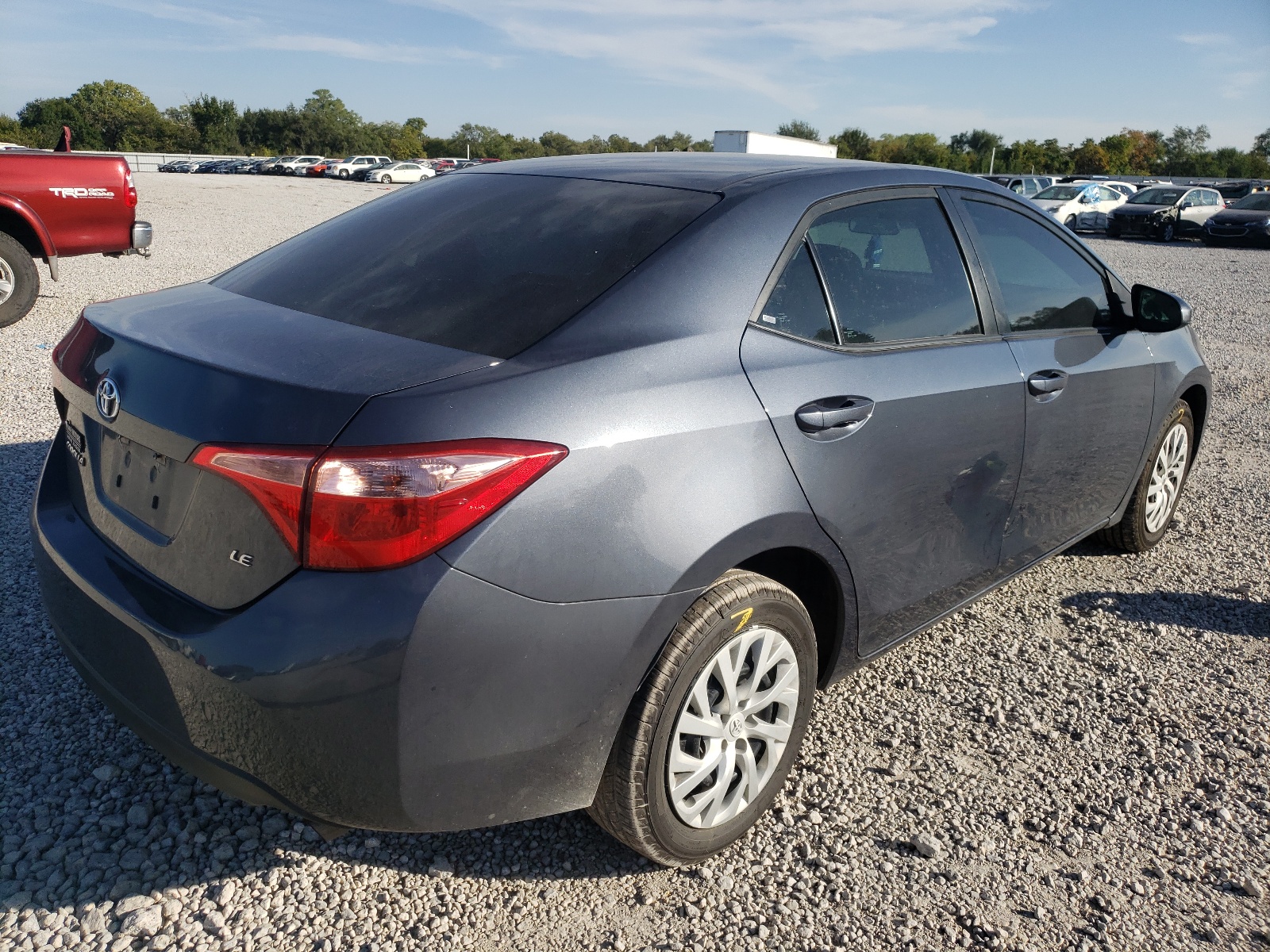 Photo 4 from auction – 2019 TOYOTA COROLLA L with VIN 5YFBURHE0KP899467