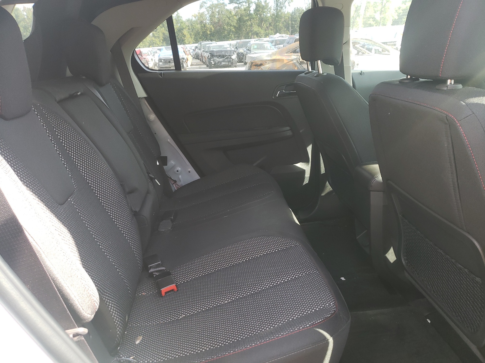 Photo 6 from auction – 2017 CHEVROLET EQUINOX LT with VIN 2GNALCEKXH1535674