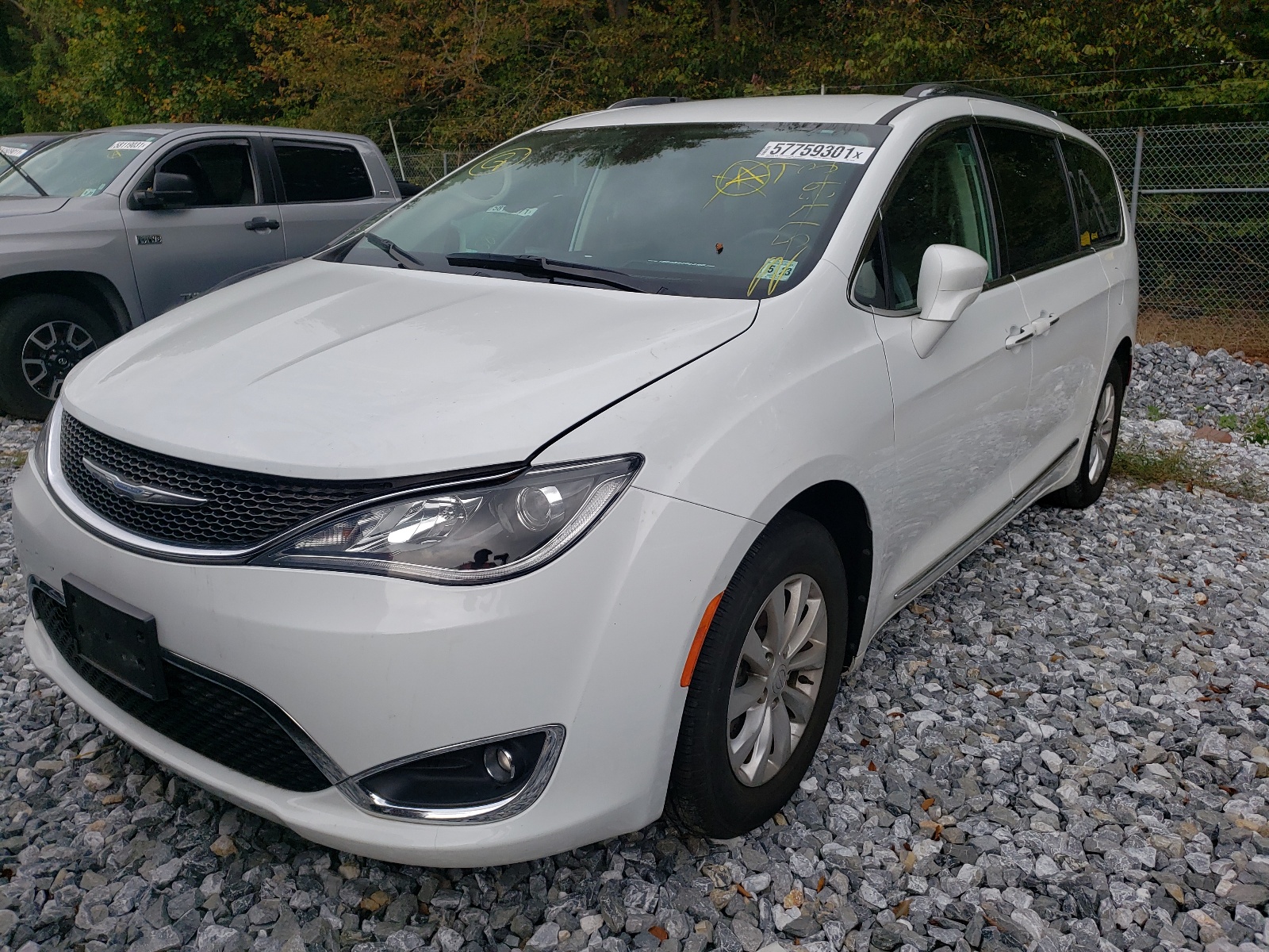 صورة رقم 2 من المزاد - 2018 CHRYSLER PACIFICA T مع VIN 2C4RC1BGXJR112276