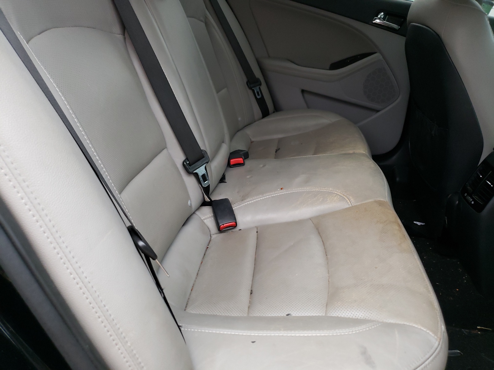 Zdjęcie 6 z aukcji – 2013 KIA OPTIMA EX z VIN 5XXGN4A71DG164171