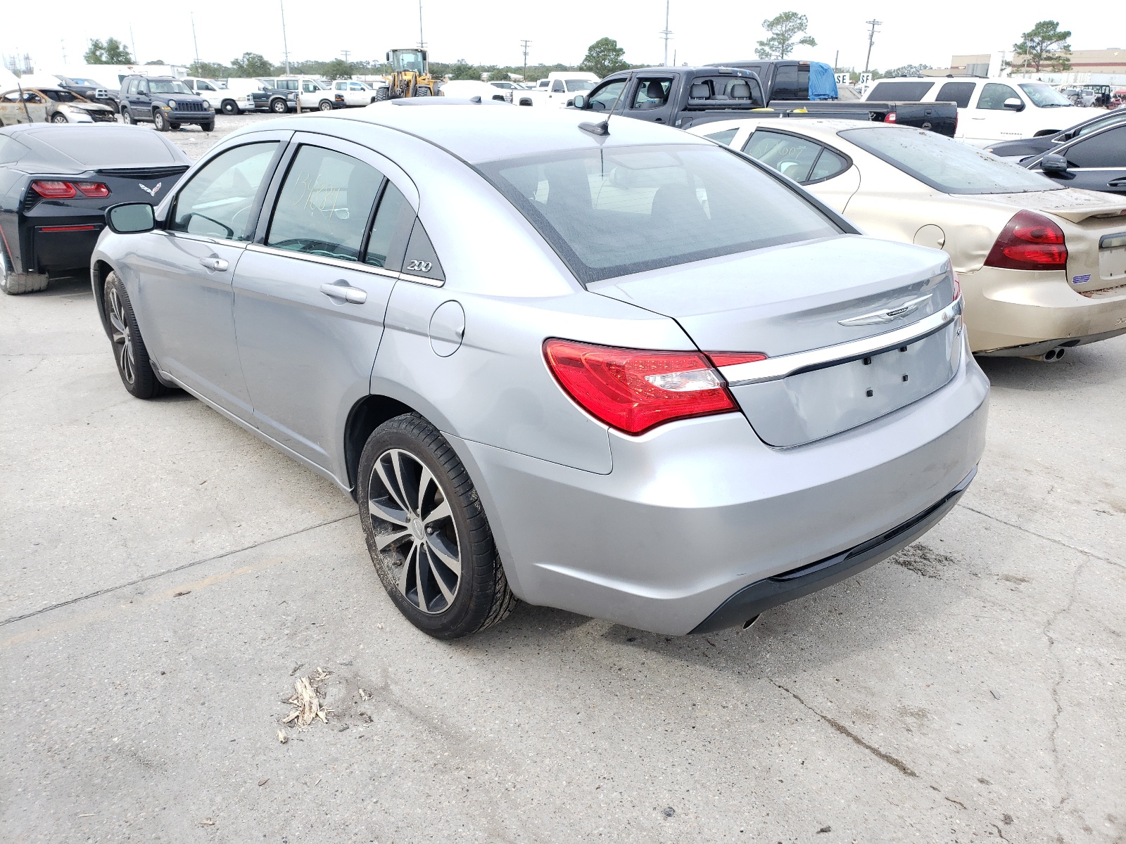 Zdjęcie 3 z aukcji – 2013 CHRYSLER 200 TOURIN z VIN 1C3CCBBG1DN744701