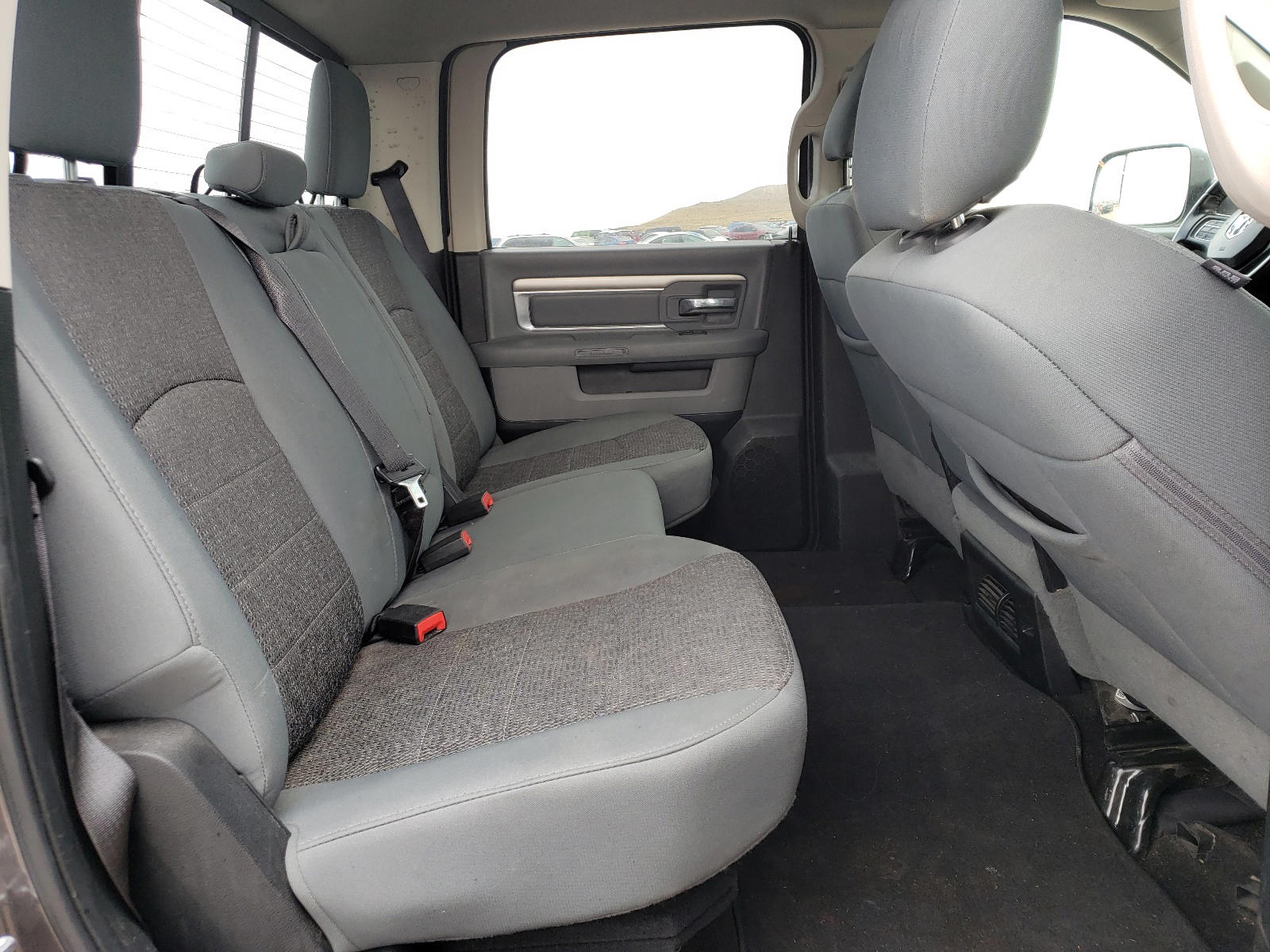 Photo 6 from auction – 2017 RAM 1500 SLT with VIN 1C6RR7TT7HS538875