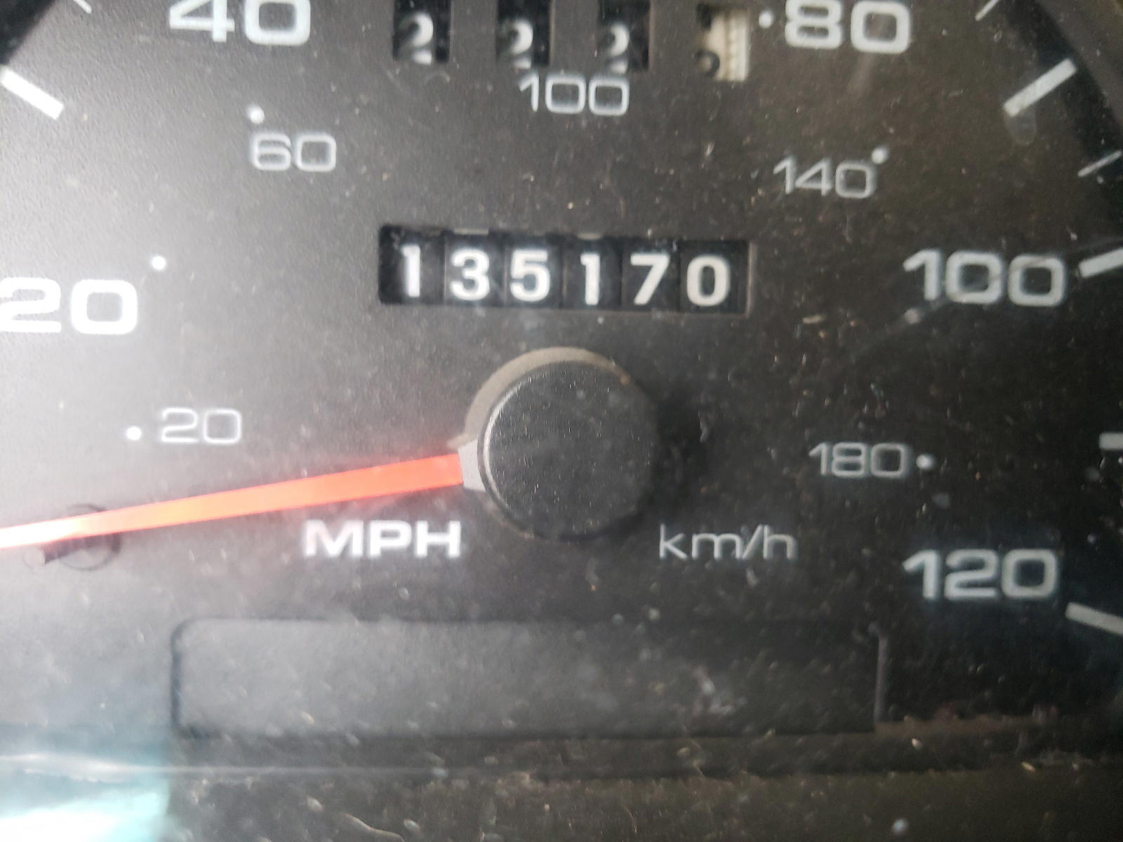 Photo 8 from auction – 2002 MERCURY SABLE GS with VIN 1MEFM50UX2A646012