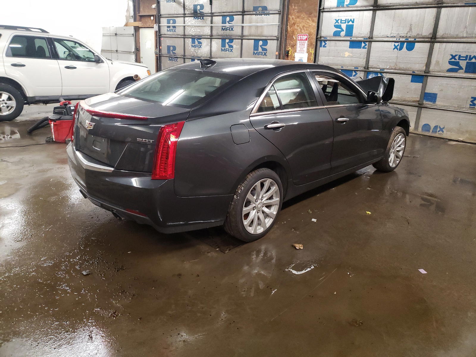 Photo 4 from auction – 2018 CADILLAC SRX with VIN 1G6AE5RX4J0107057