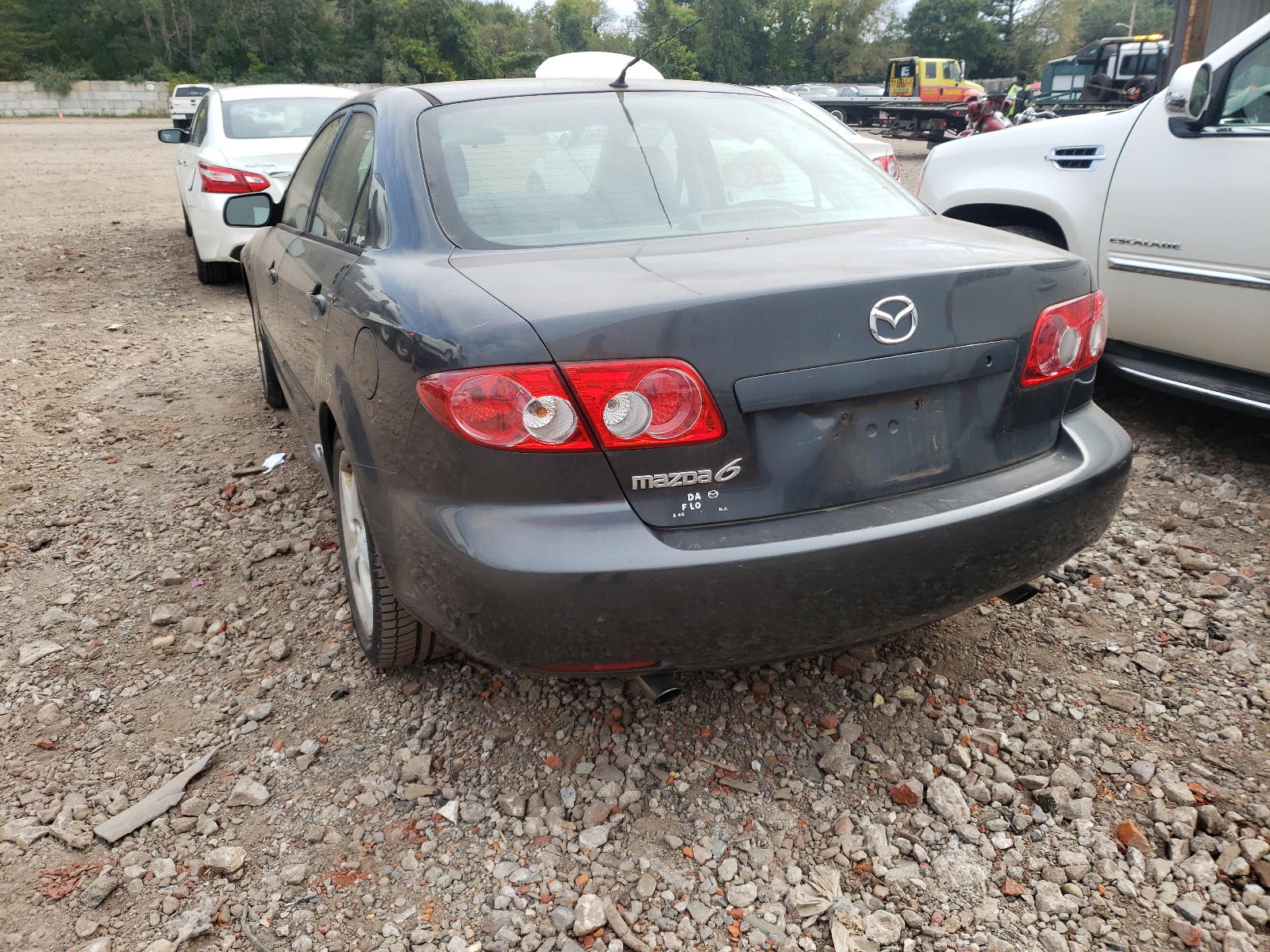 Photo 3 from auction – 2005 MAZDA 6 I with VIN 1YVFP80C155M60075