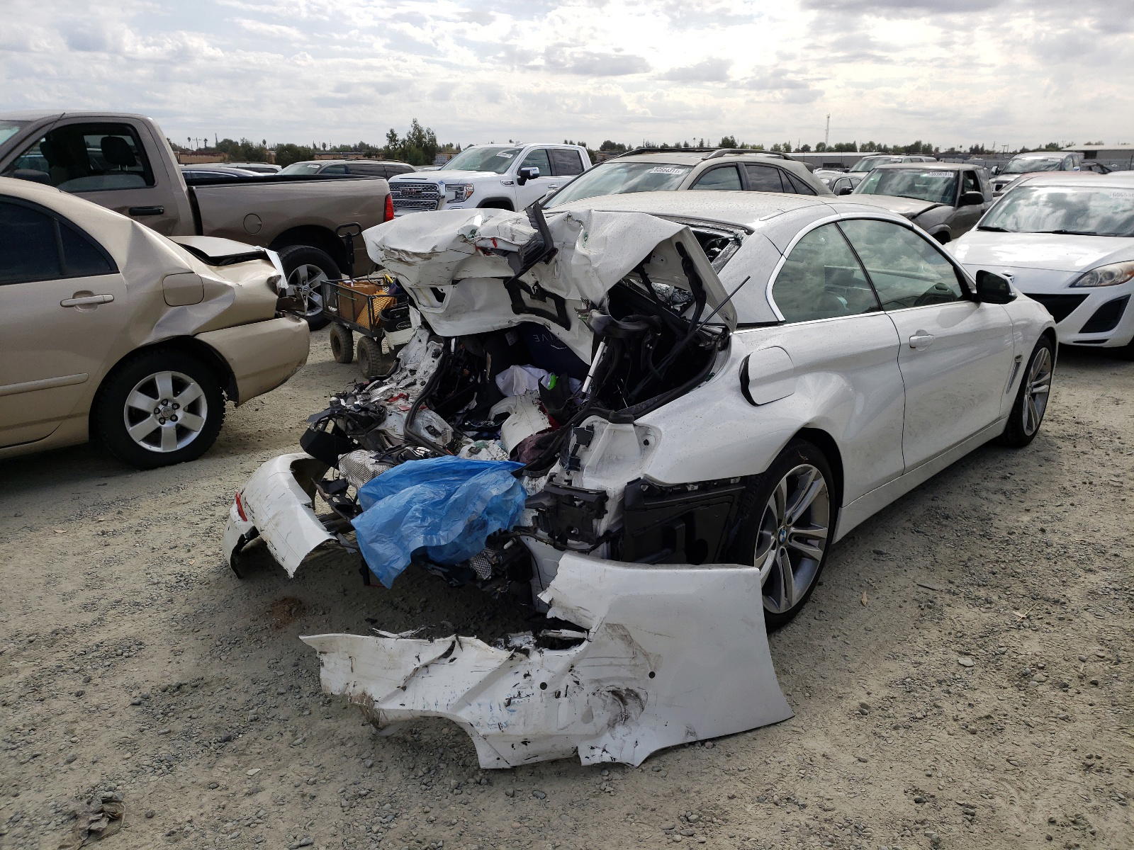 Photo 4 from auction – 2019 BMW 430I with VIN WBA4Z1C50KEE44943