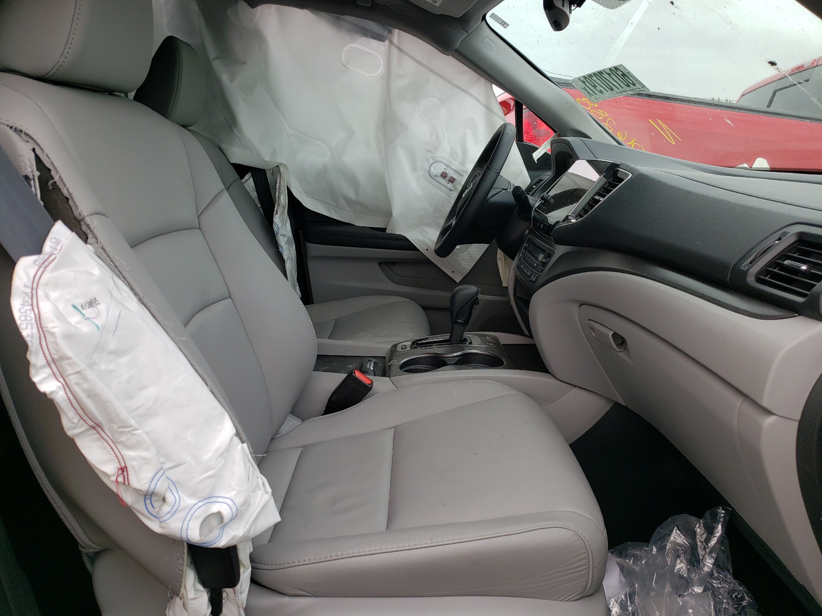 Photo 5 from auction – 2020 HONDA PILOT EXL with VIN 5FNYF5H5XLB016288