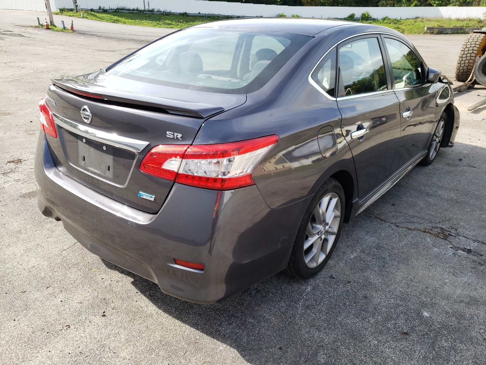 Photo 4 from auction – 2013 NISSAN SENTRA S with VIN 3N1AB7AP5DL755675