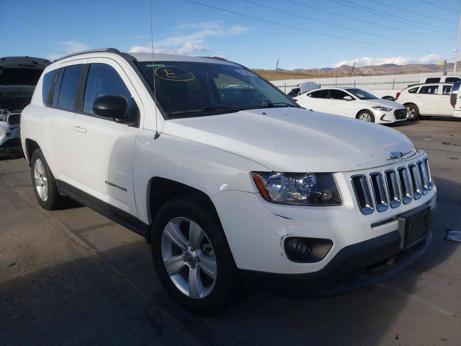 JEEP COMPASS SP 2015 with VIN 1C4NJDBB6FD257092 - Photo from auction