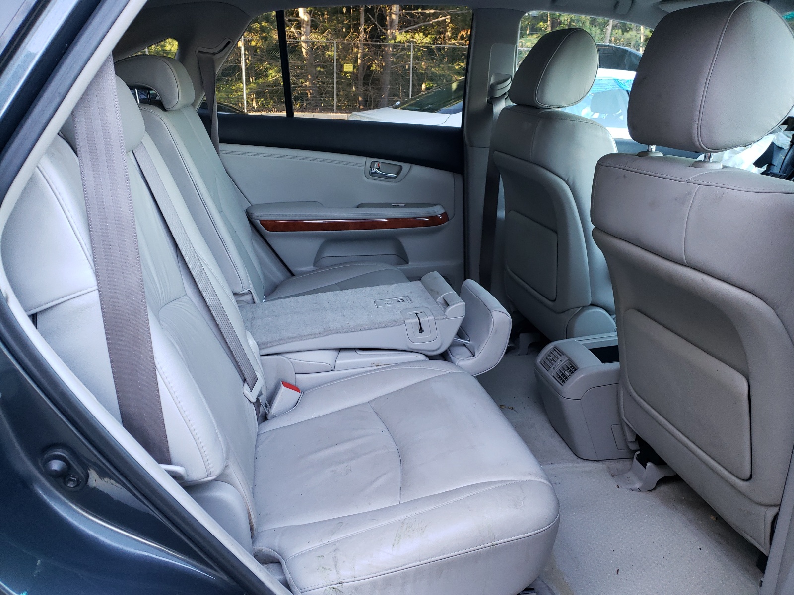 Foto 6 de la subasta – 2007 LEXUS RX 350 con VIN 2T2HK31U67C006624