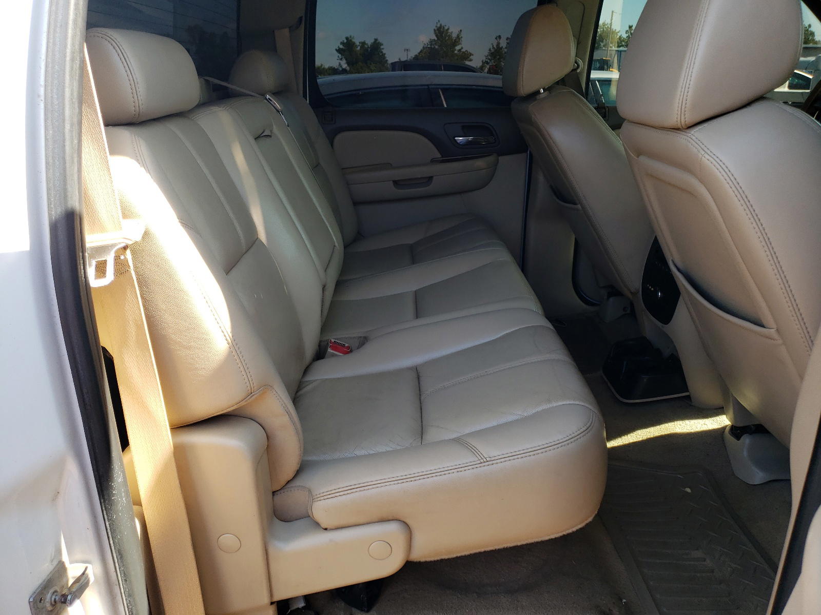 Photo 6 from auction – 2007 GMC SIERRA K25 with VIN 1GTHK23697F553004