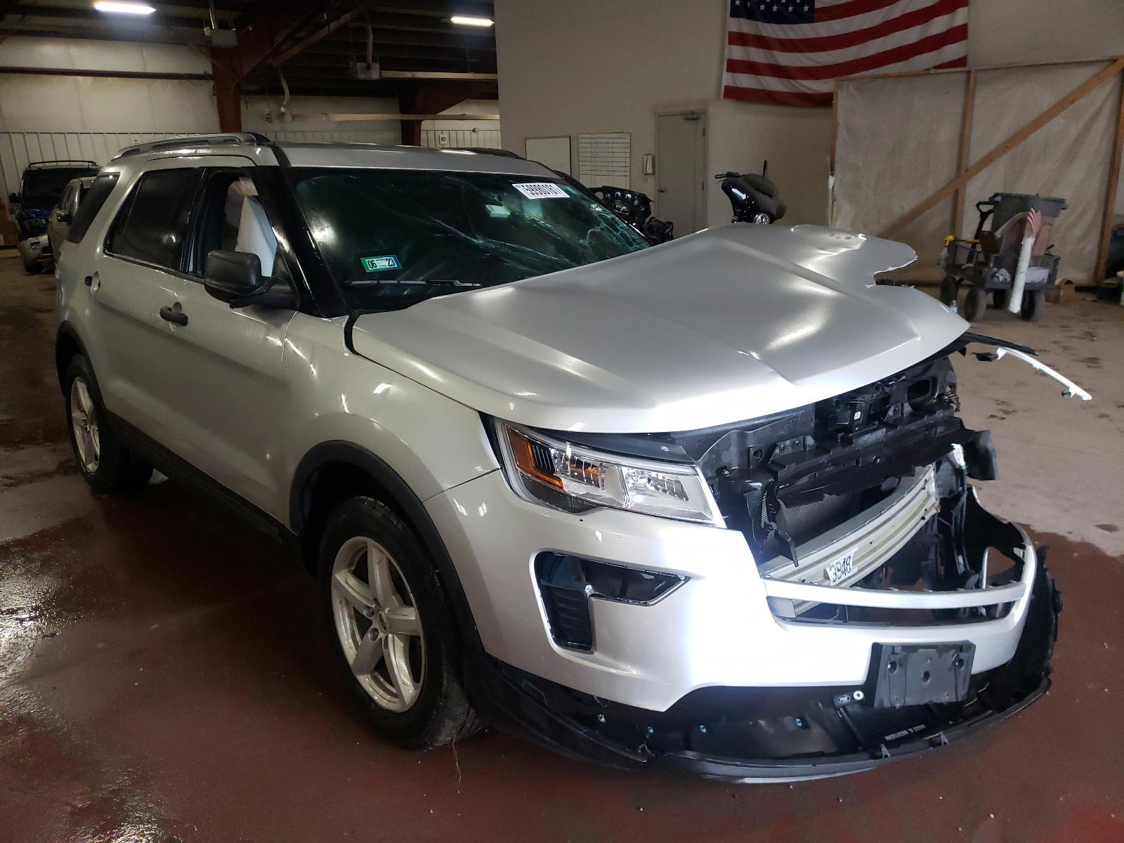 FORD EXPLORER 2018 with VIN 1FM5K7B89JGB63634 - Photo from auction