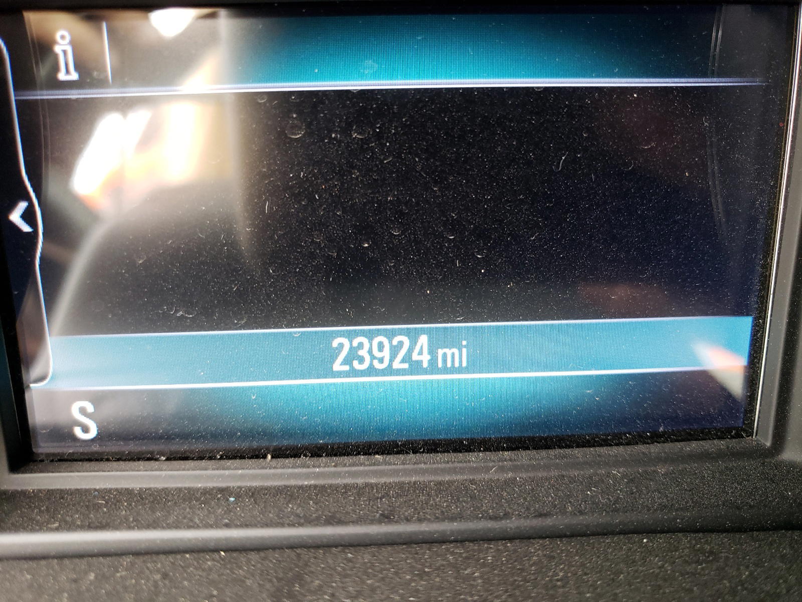 Photo 8 from auction – 2017 BUICK ENVISION E with VIN LRBFXBSA0HD107978