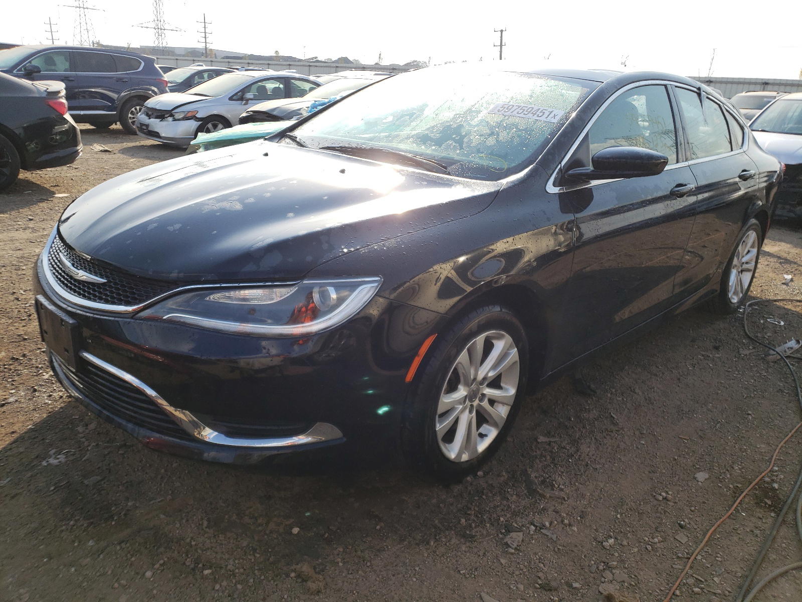 Photo 2 from auction – 2015 CHRYSLER 200 LIMITE with VIN 1C3CCCAB1FN553925