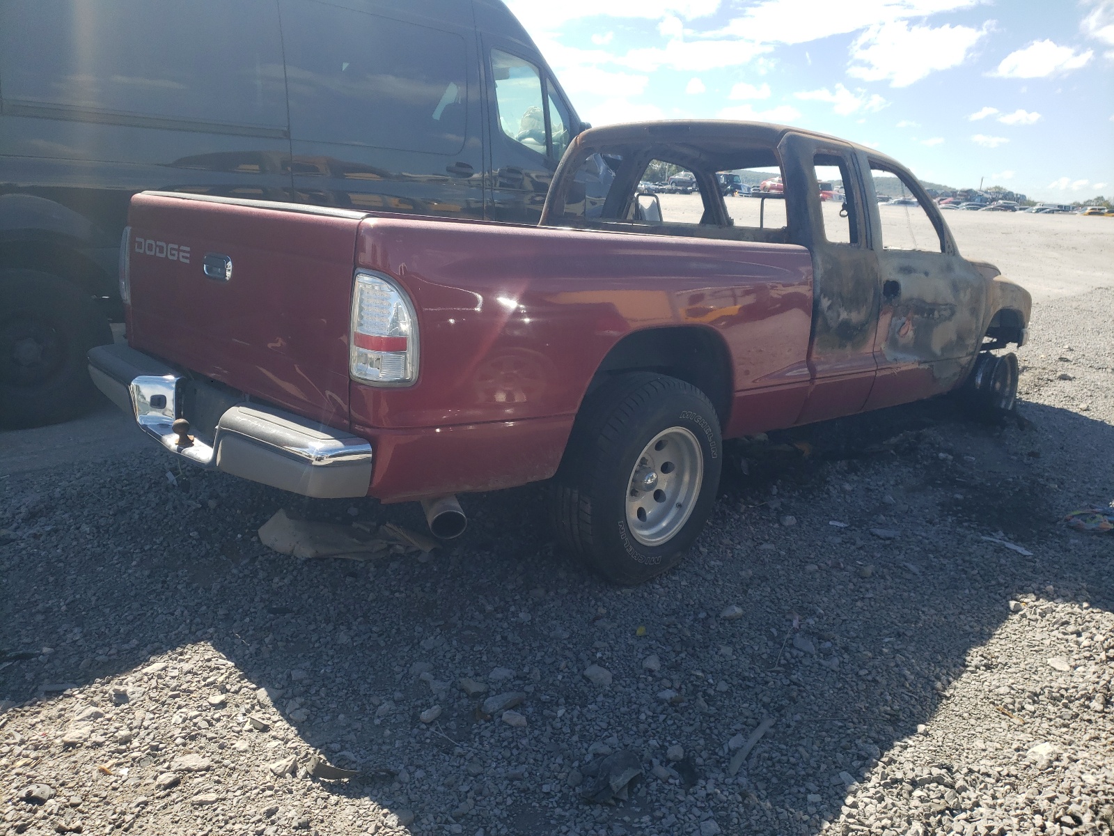 Photo 4 from auction – 1999 DODGE DAKOTA with VIN 1B7GL22Y8XS181643