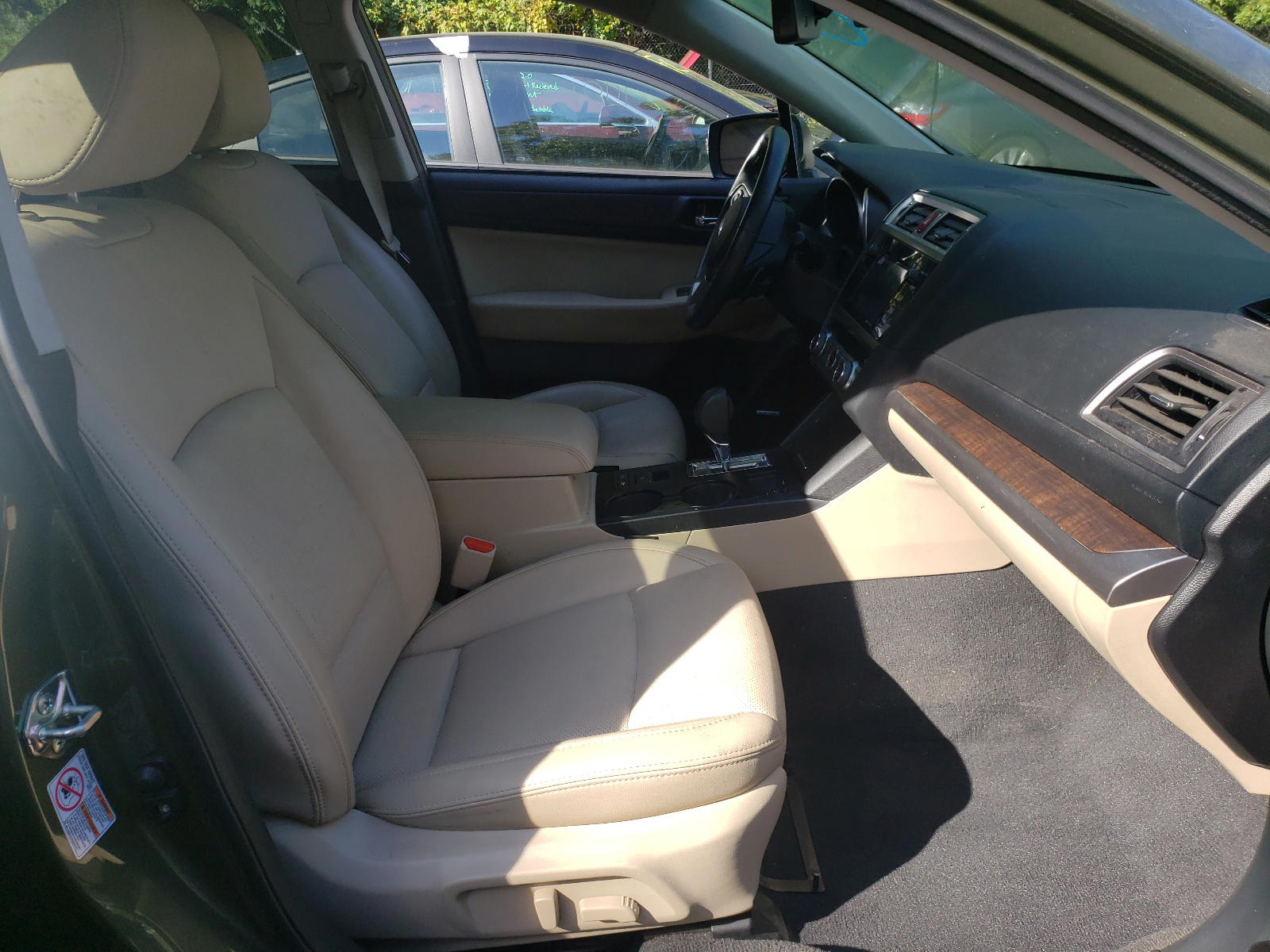 Photo 5 from auction – 2017 SUBARU OUTBACK 2. with VIN 4S4BSANC1H3391497