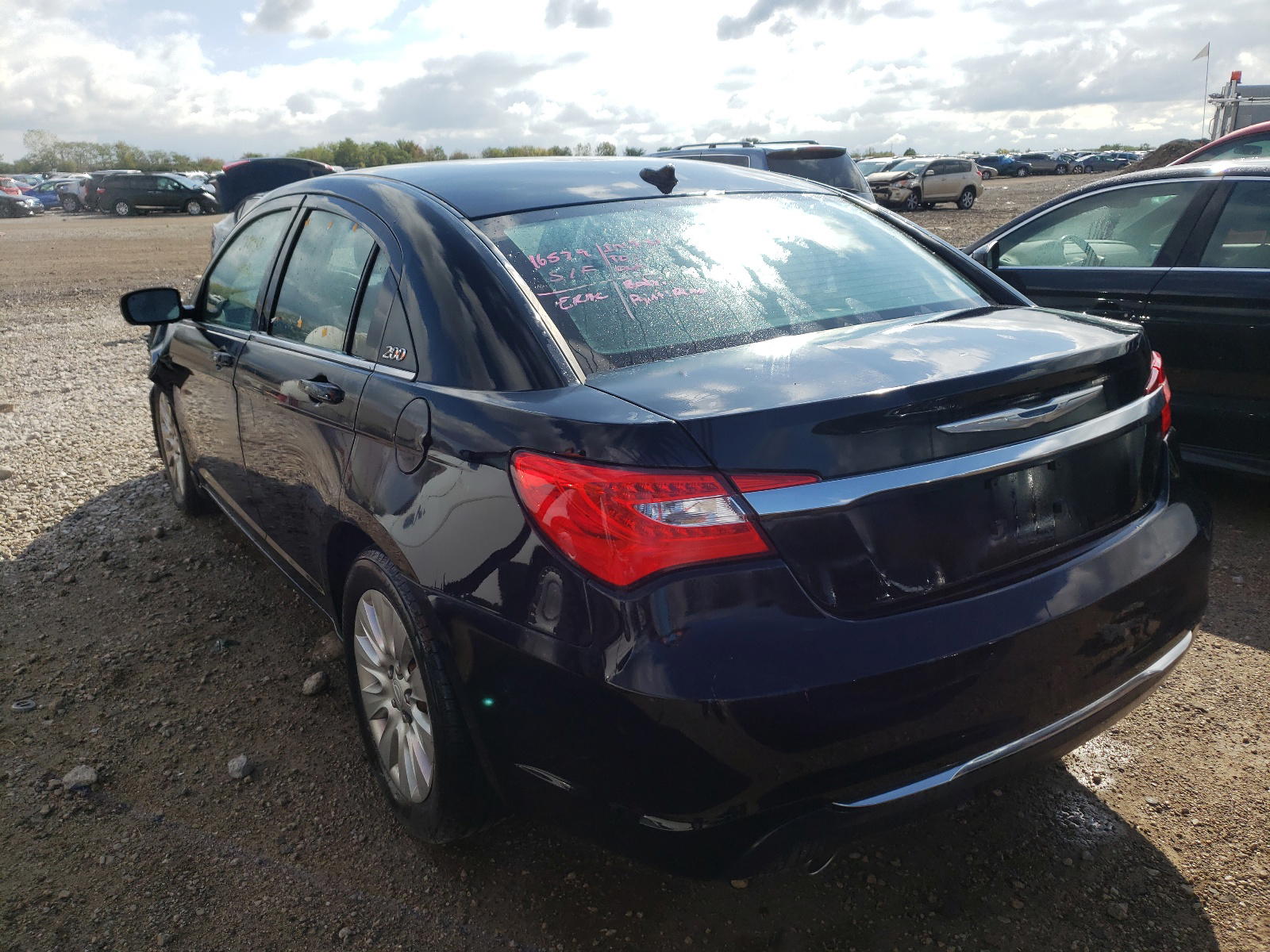 Photo 3 from auction – 2014 CHRYSLER 200 LX with VIN 1C3CCBAG1EN152489