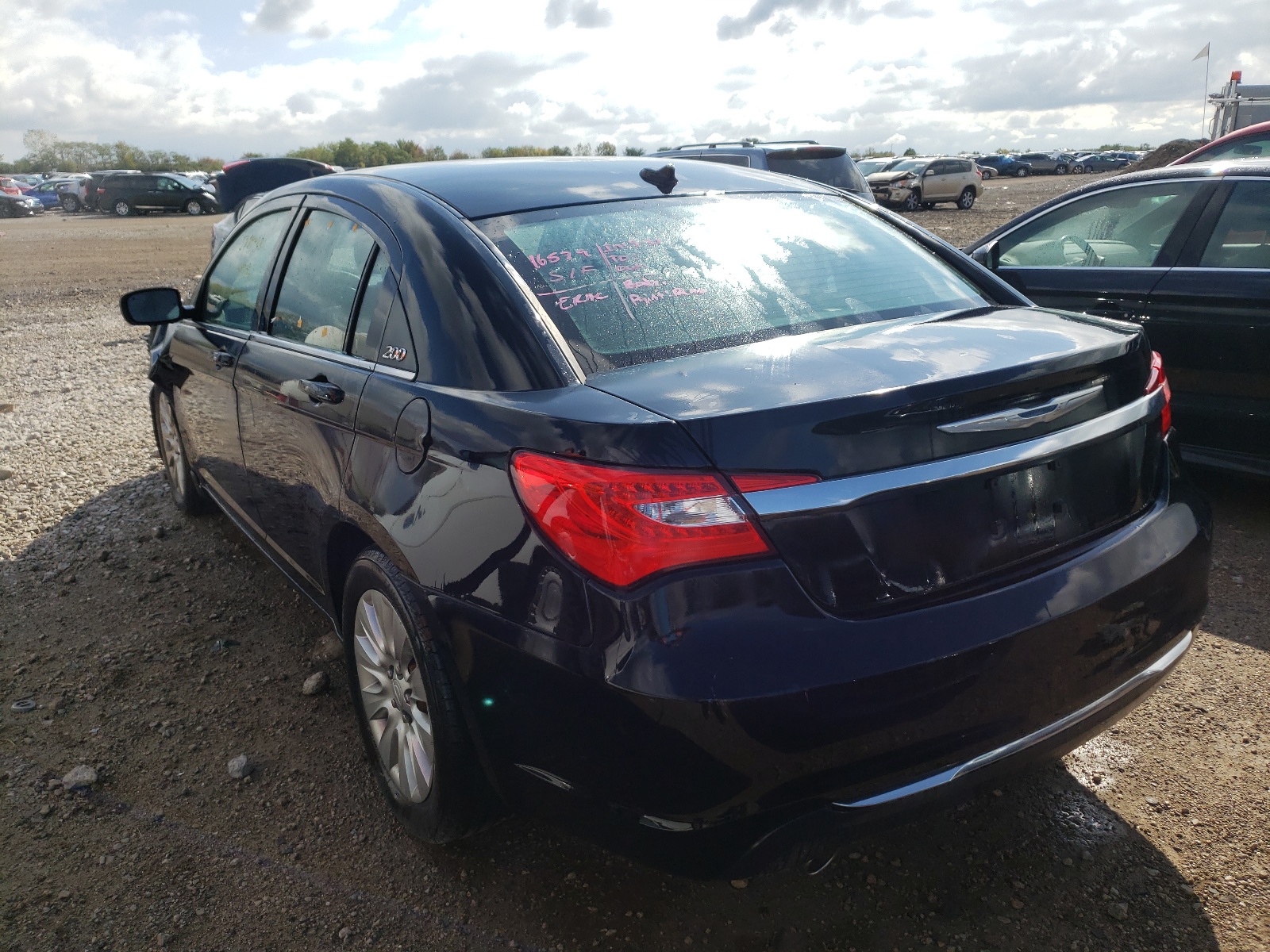 Zdjęcie 3 z aukcji – 2014 CHRYSLER 200 LX z VIN 1C3CCBAG1EN152489