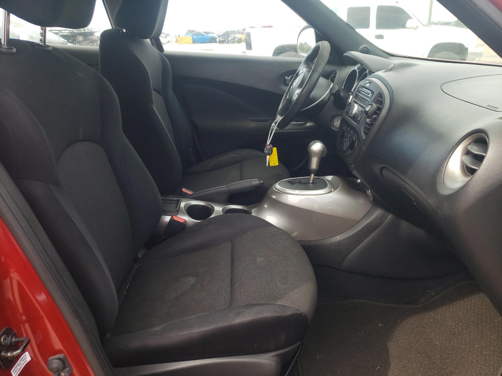 Photo 5 from auction – 2012 NISSAN JUKE S with VIN JN8AF5MR3CT109214
