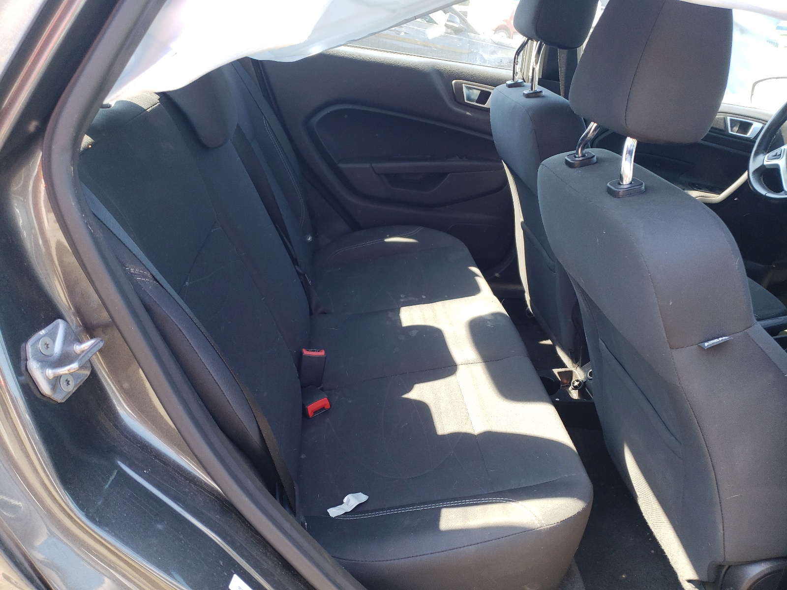 Photo 6 from auction – 2016 FORD FIESTA SE with VIN 3FADP4BJ1GM140761